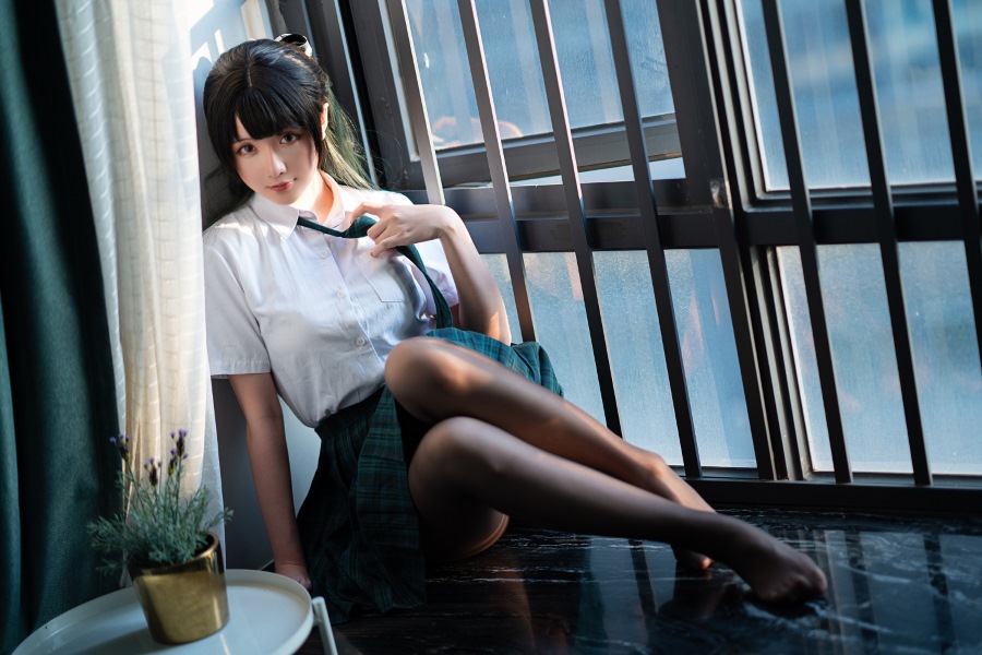 微博红人@星之迟迟 JK-绿 [125P/1V/1.17G]