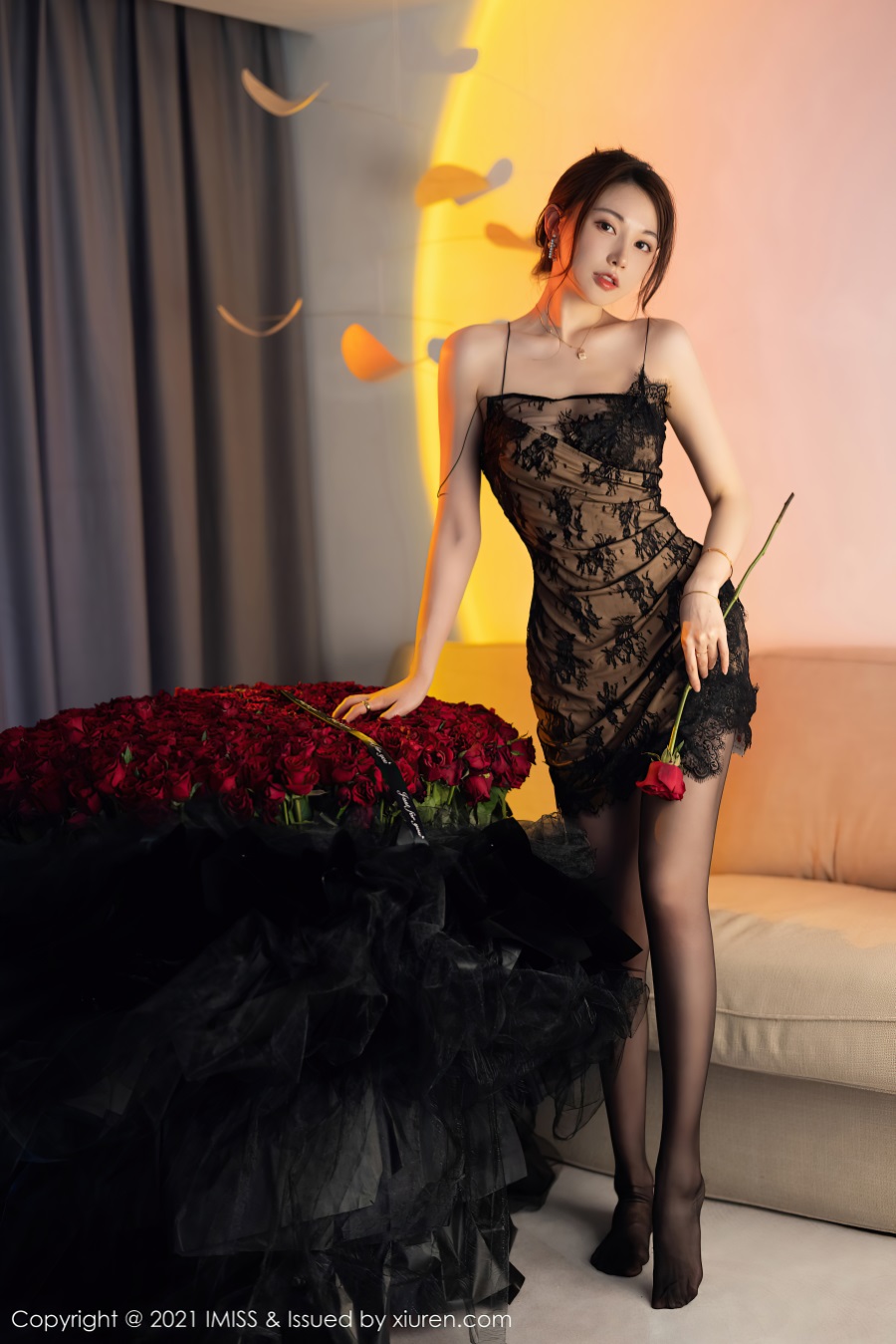 [IMiss爱蜜社]2021.08.05 VOL.621 Lynn刘奕宁 [33+1P/320MB]