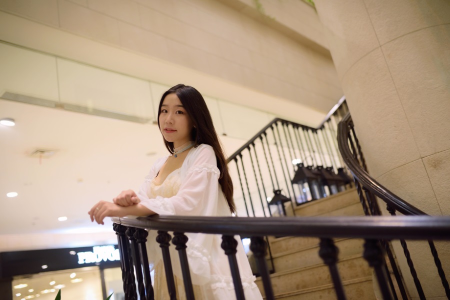 穆零Mu0 – 可爱至极 别样风情 [34P/83MB]