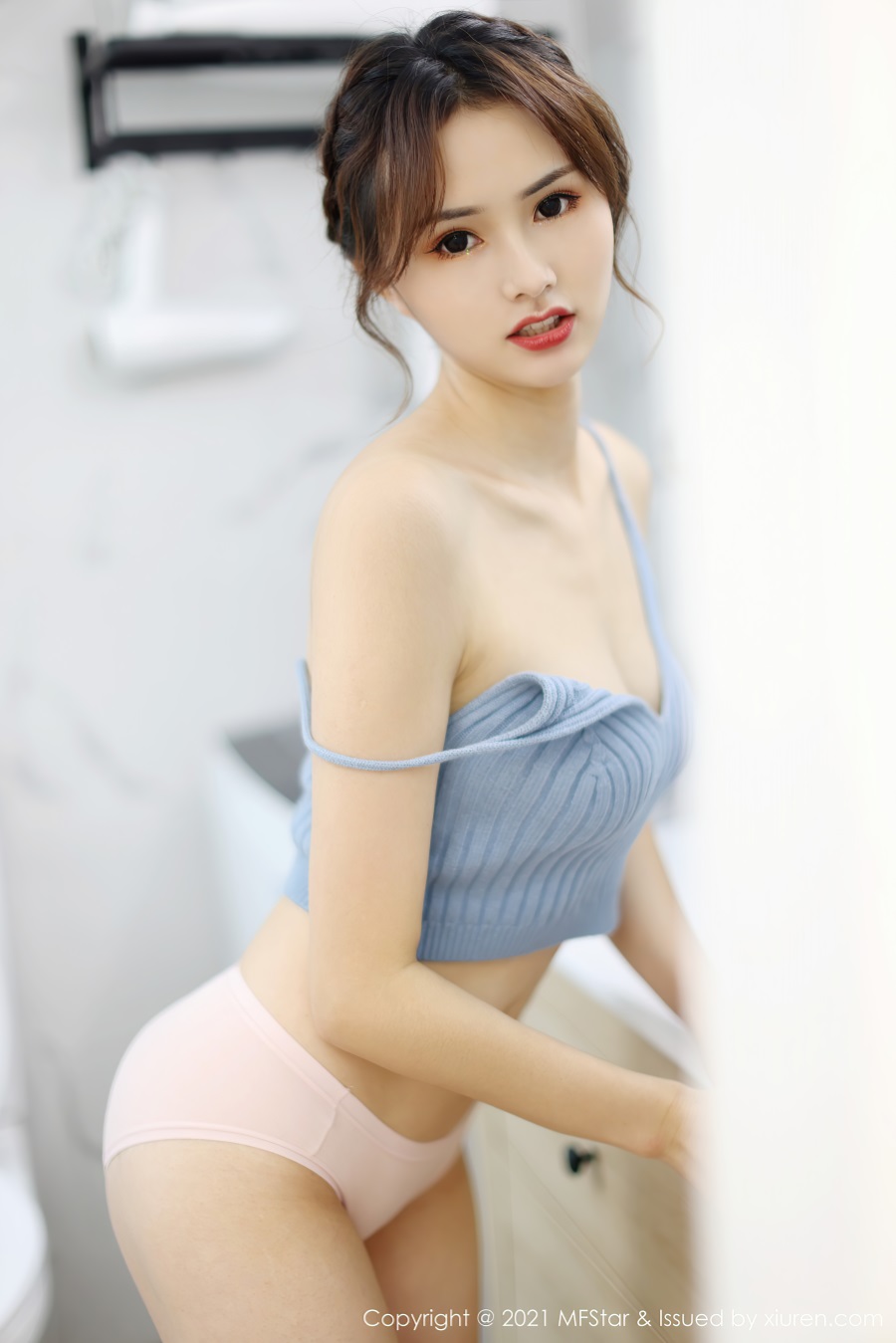 [MFStar模范学院]2021.08.04 VOL.521 墨韩 [38+1P/304MB]