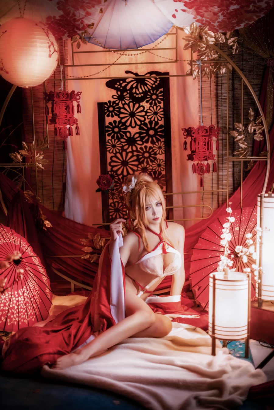 阮邑_Fairy – 光荣 凉夜香雪 [30P/921MB]