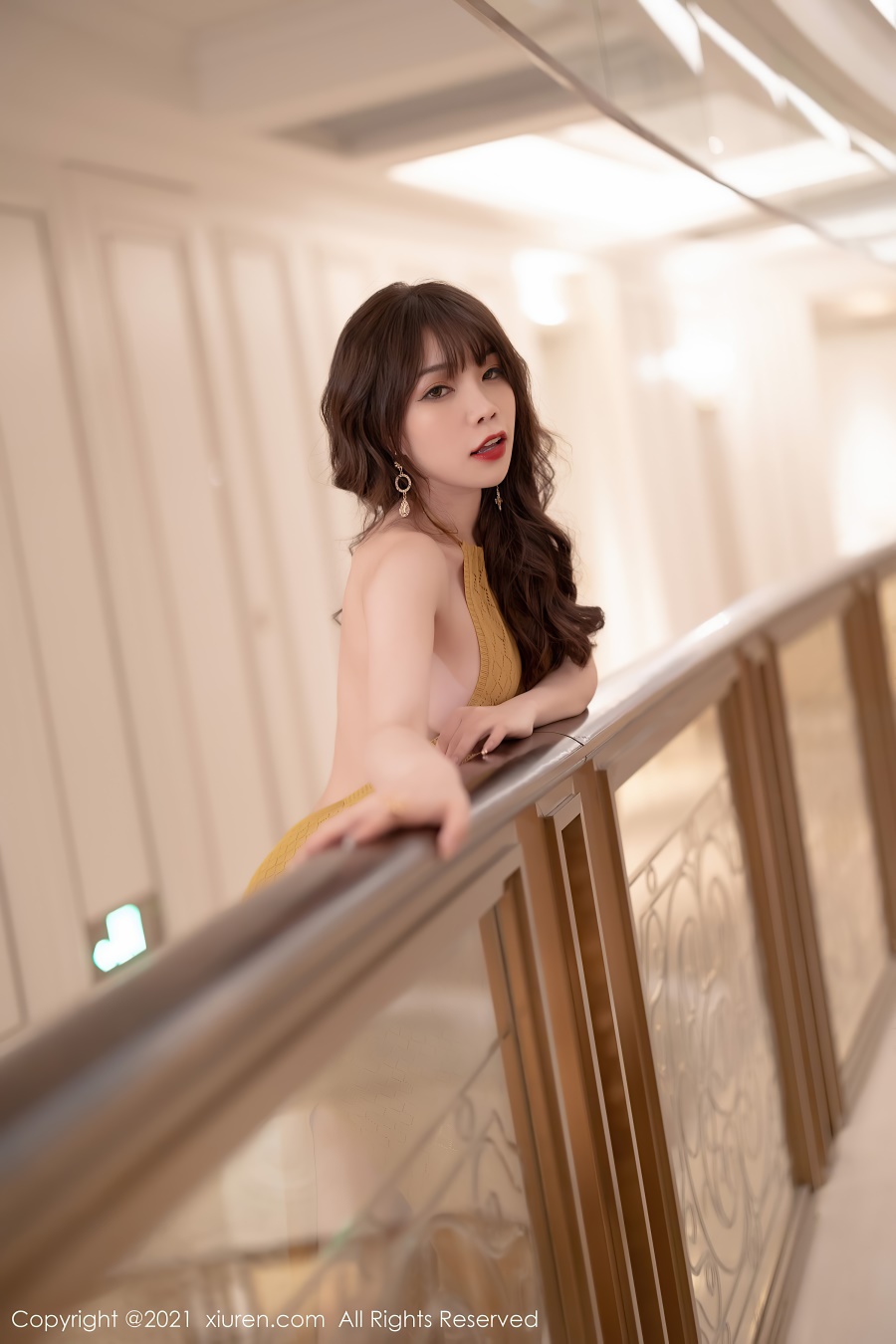 [Xiuren秀人网]2021.09.17 NO.3968 芝芝Booty [75+1P/623MB]