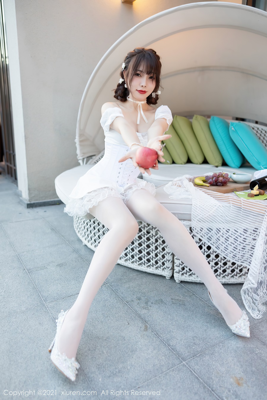 [Xiuren秀人网]2021.09.26 NO.3998 芝芝Booty [62+1P/597MB]