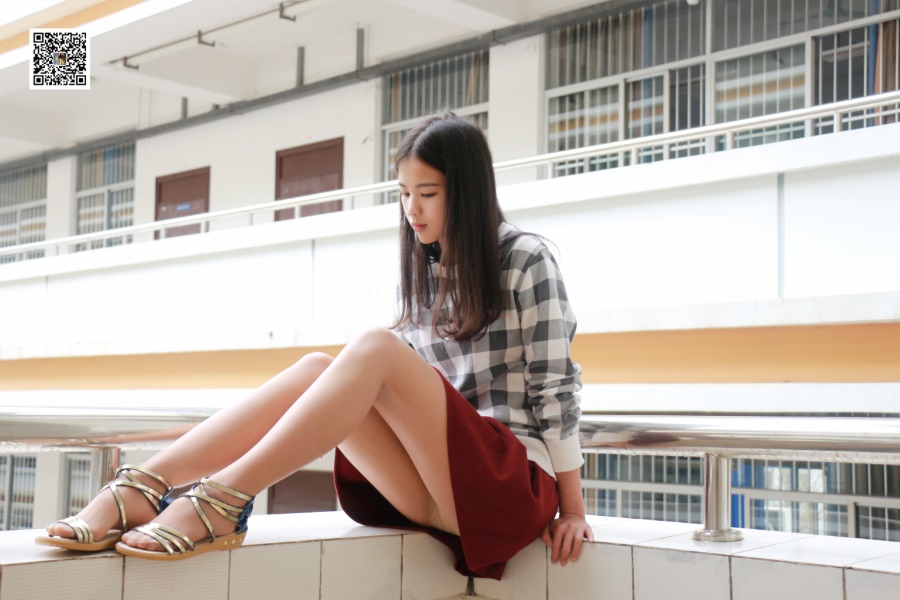 [MussGirl慕丝女郎] 学妹系列11 学妹告诉你,支援武汉,从宅做起 [67P/66MB]