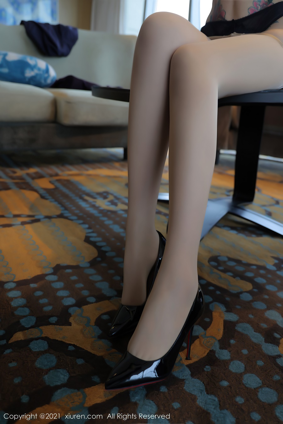 [Xiuren秀人网]2021.10.12 NO.4050 田冰冰 [69+1P/643MB]