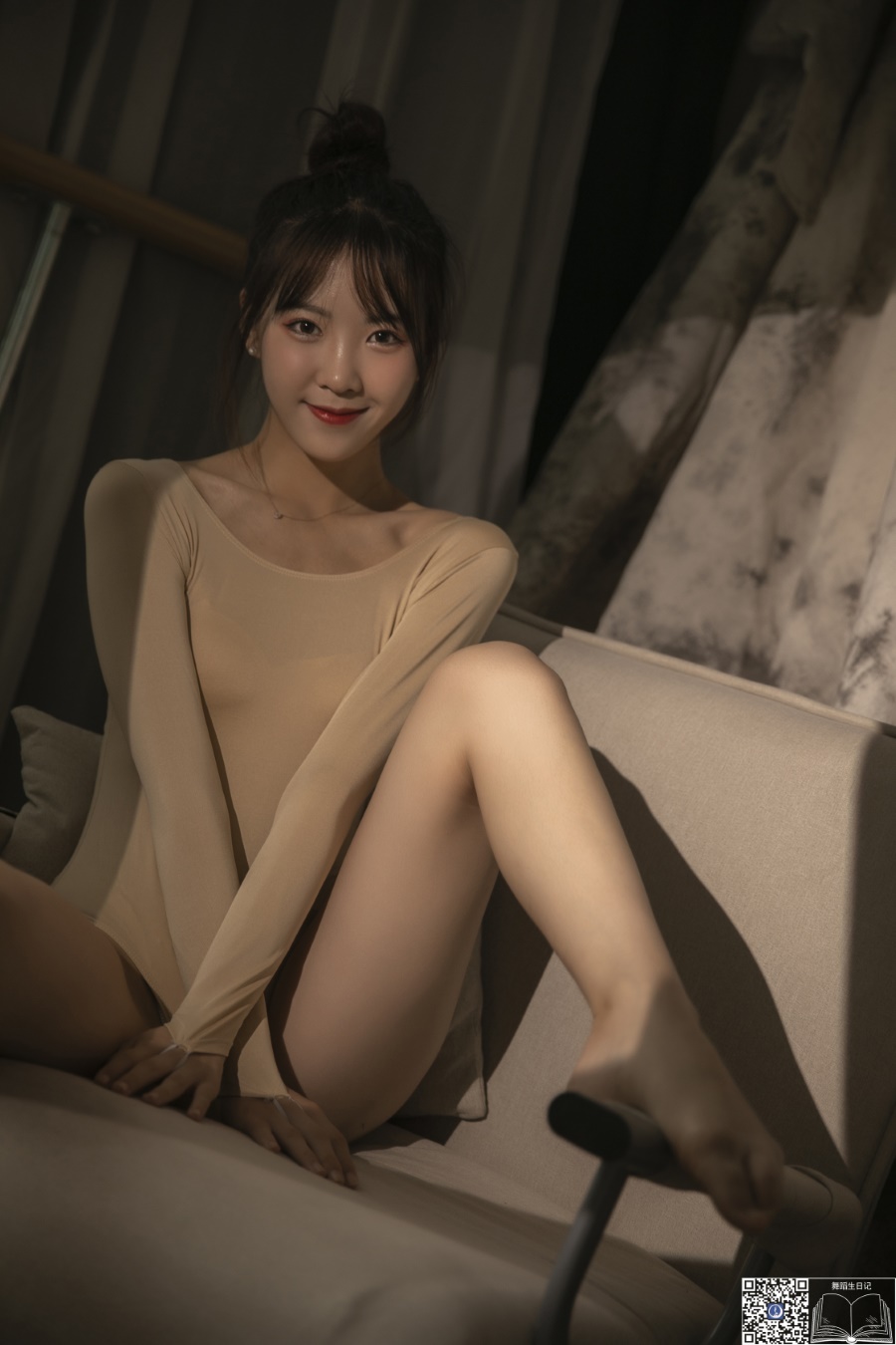 [GALLI嘉丽]舞蹈生日记 036 – 李梦 [31P/104MB]