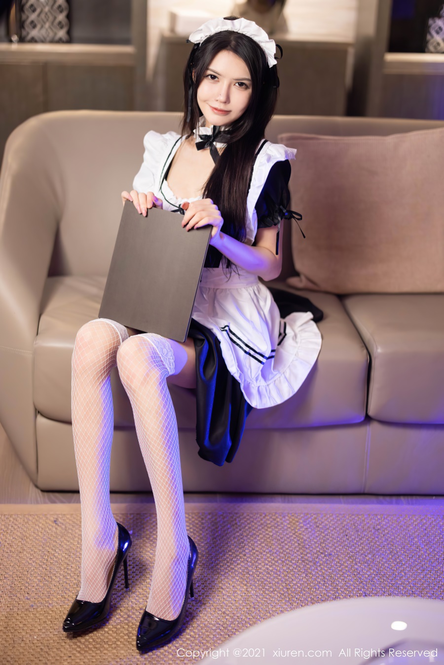 [Xiuren秀人网]2021.11.08 NO.4182 女仆装系列 媛媛酱belle [40+1P/349MB]