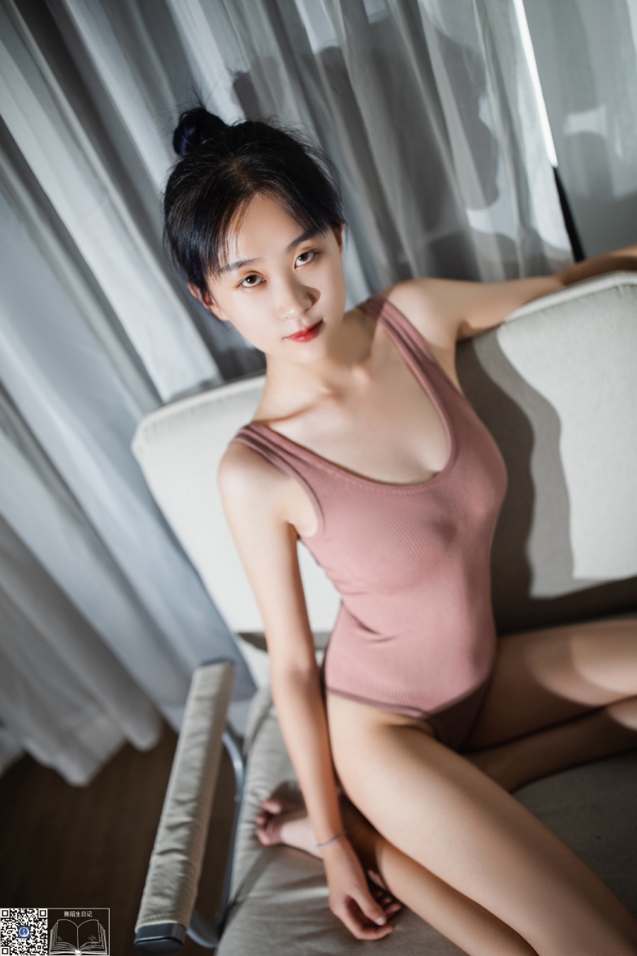 [GALLI嘉丽]舞蹈生日记 027 – 苗苗 [30P/211MB]