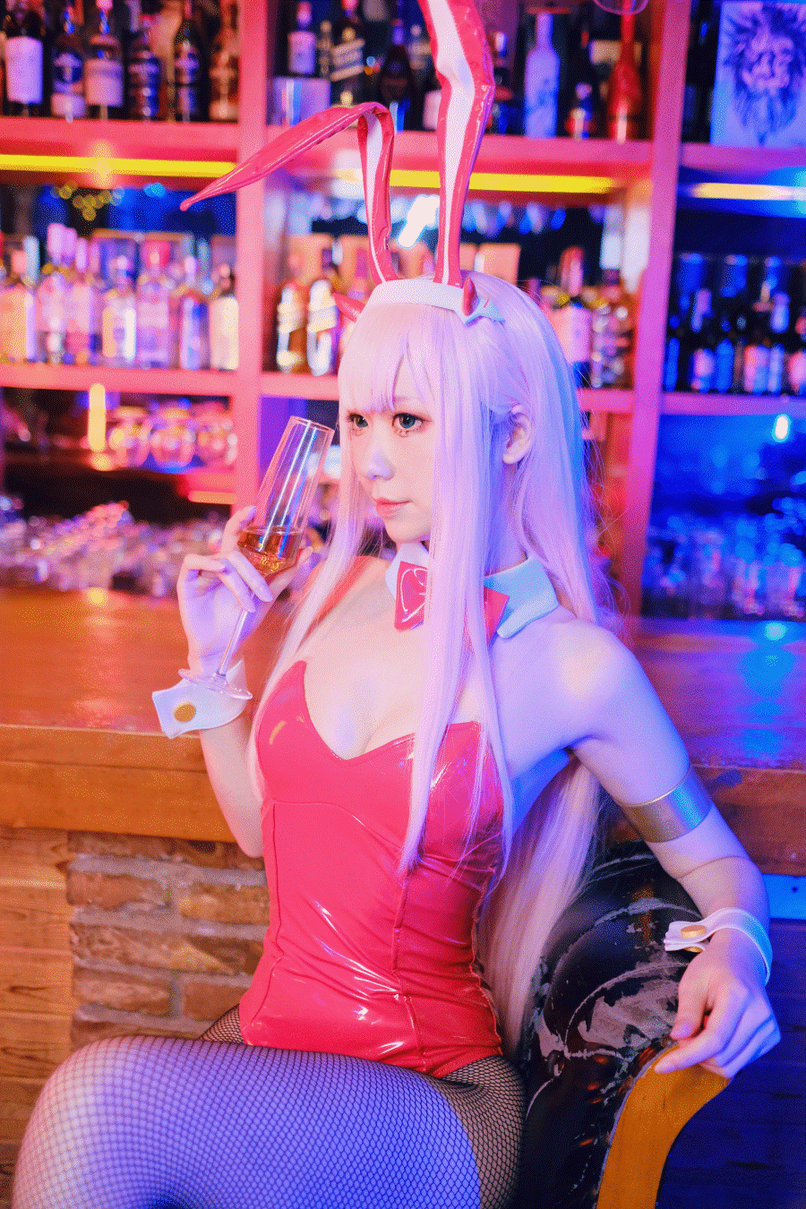 izumi泉桃子 – 兔女郎 [40P/146MB]