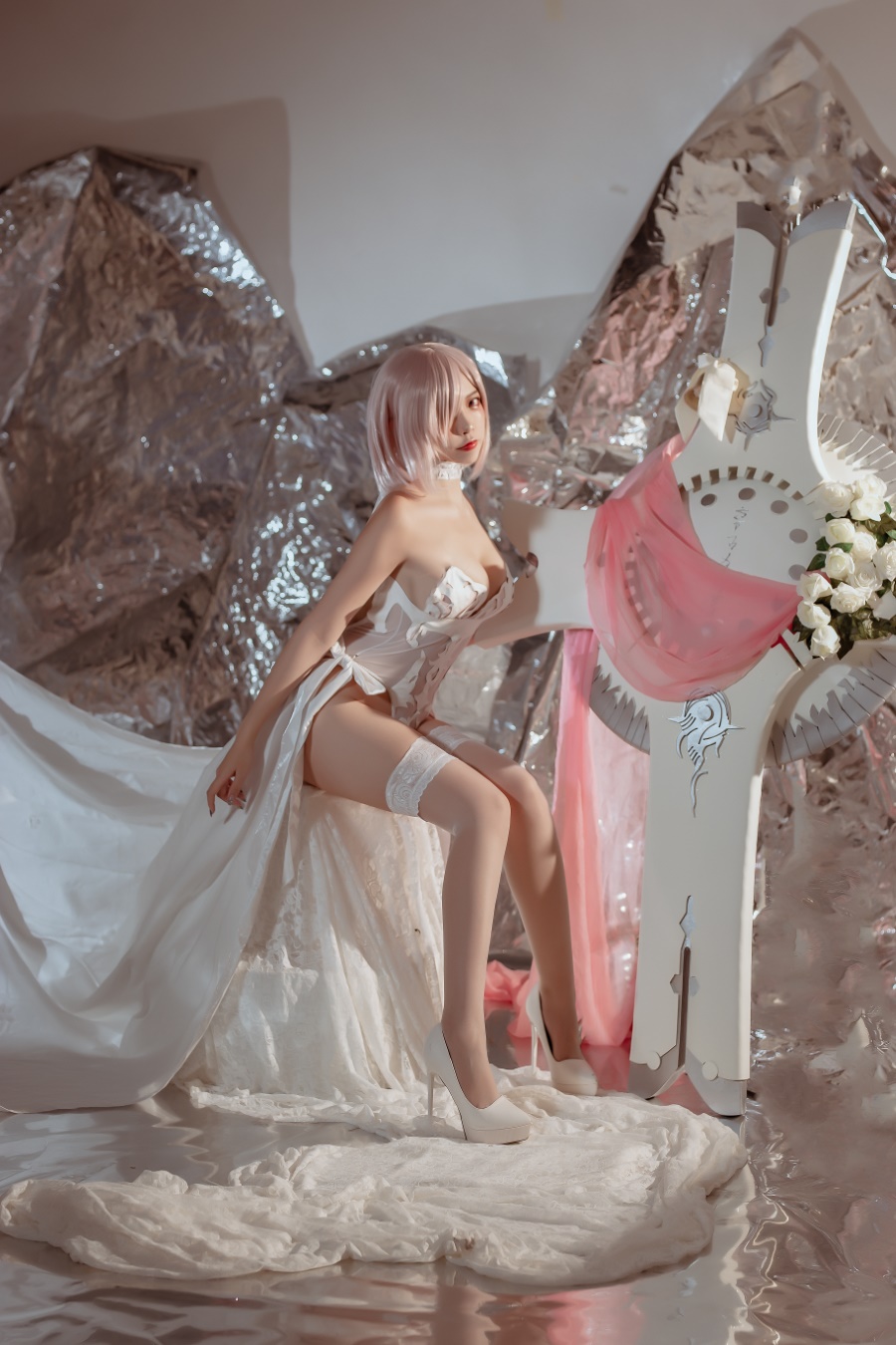 二佐Nisa – fate玛修婚纱 [40P/621MB]