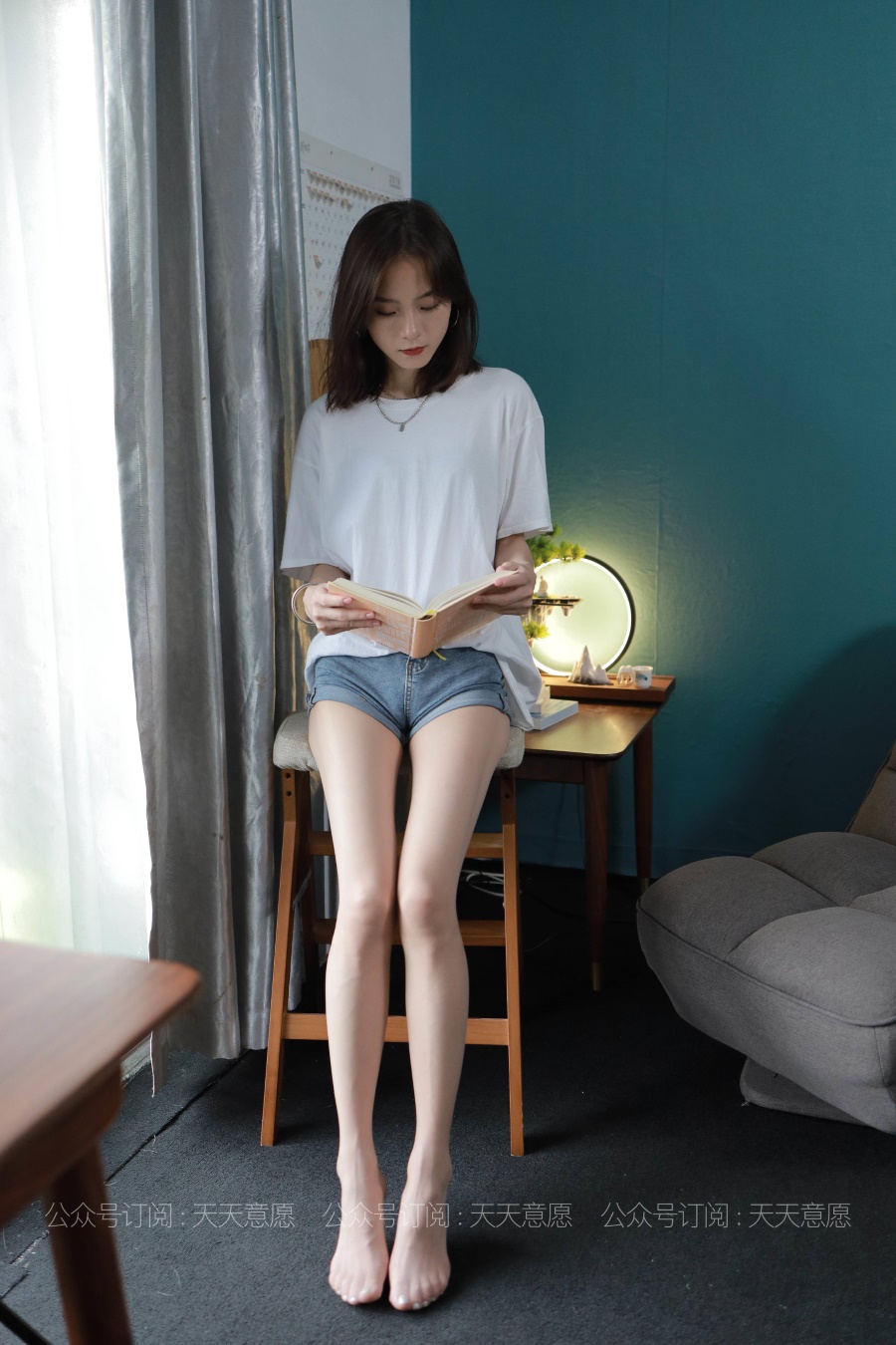 [IESS异思趣向] 2021.08.03 丝享家878：小六《邻家少女爱看书》[100P/85MB]