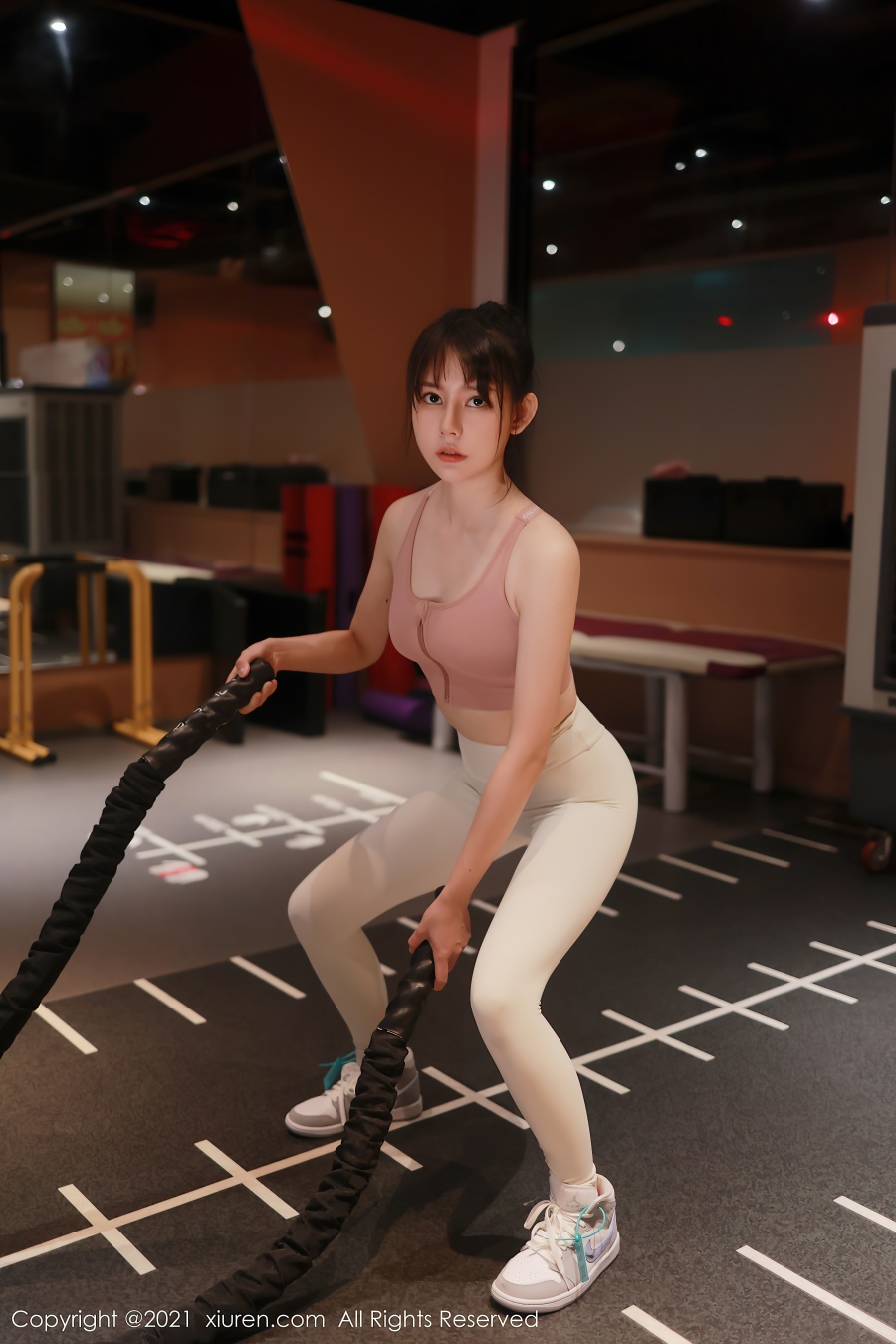 [Xiuren秀人网]2021.10.29 NO.4137 紧身运动服饰系列 韩希蕾 [30+1P/275MB]
