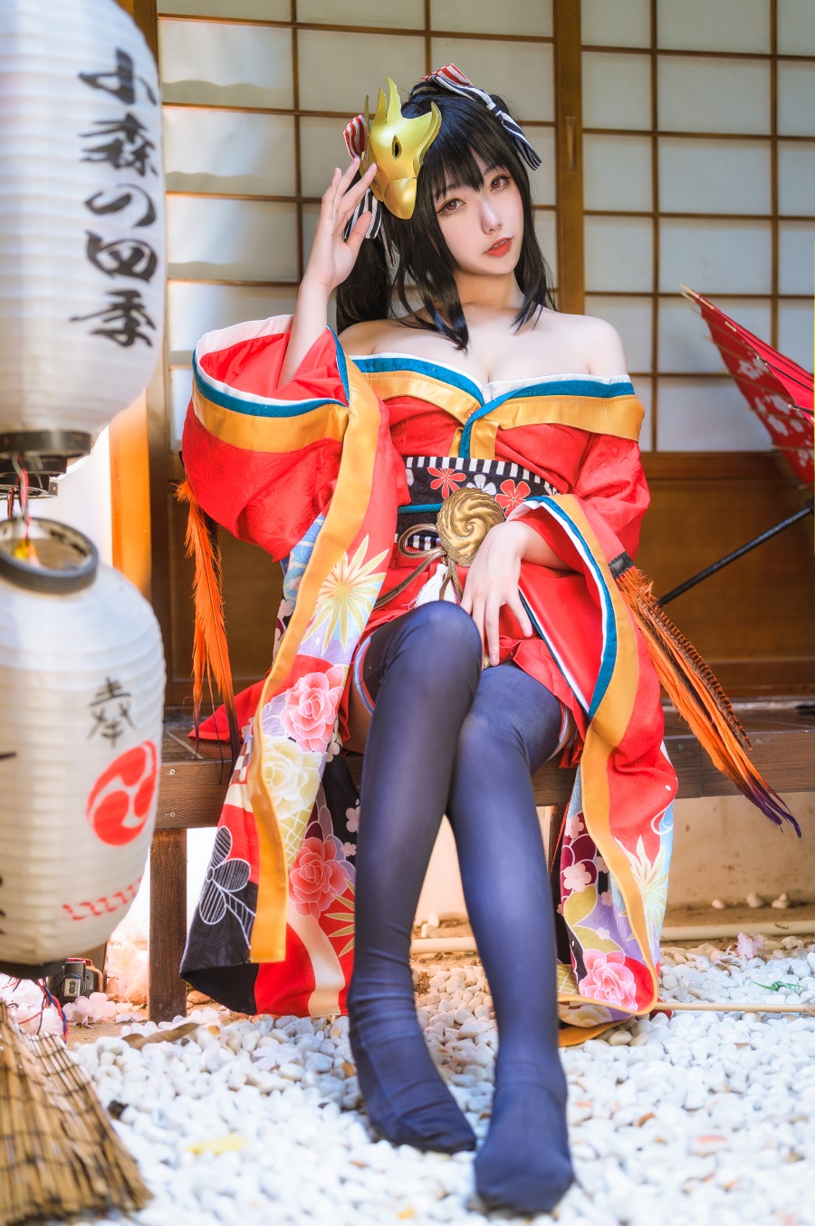 Momoko葵葵 – 大凤之和服 [19P/57MB]