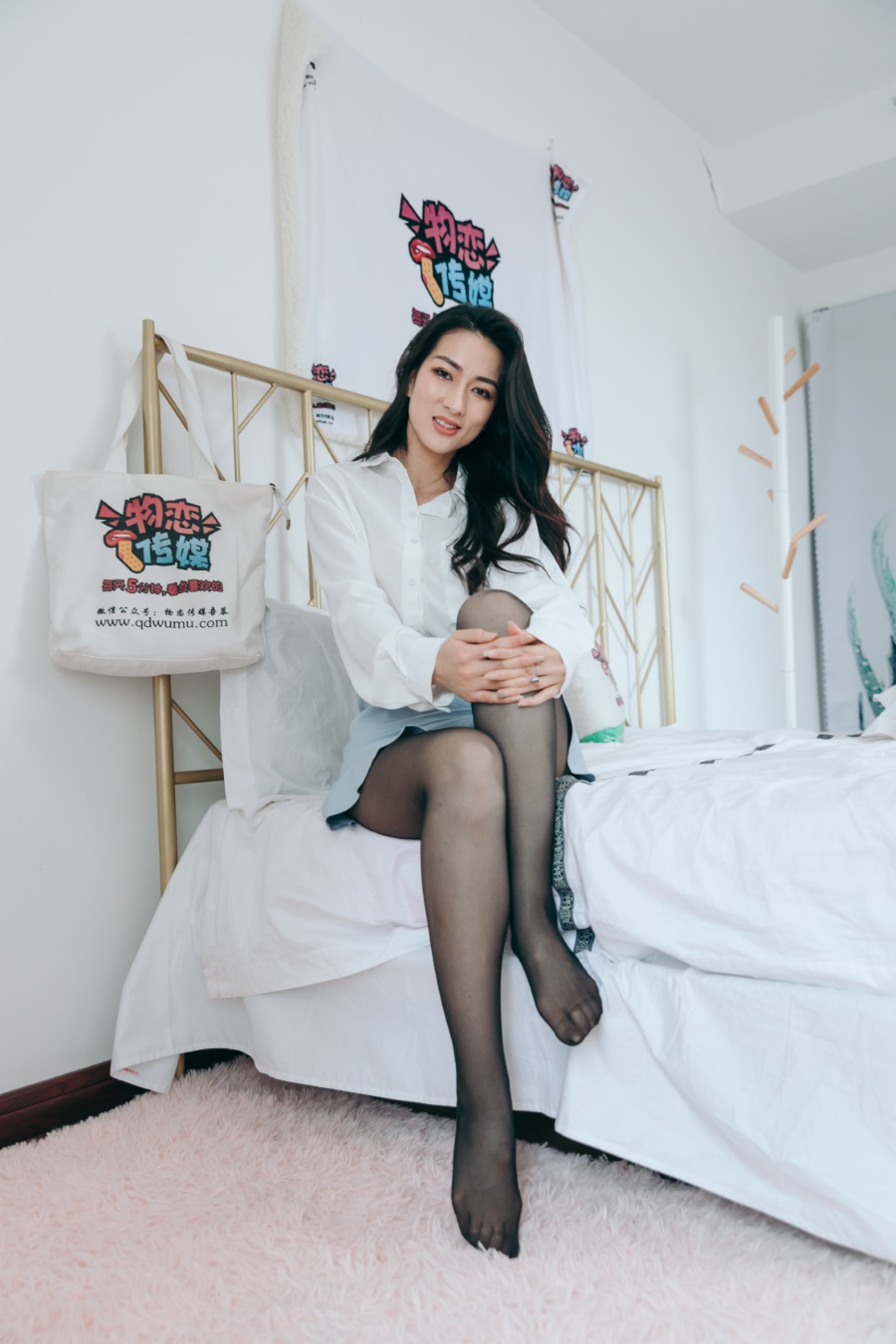 物恋传媒 NO.863 小茶-踏月梦影[183P/1V/3.82GB]