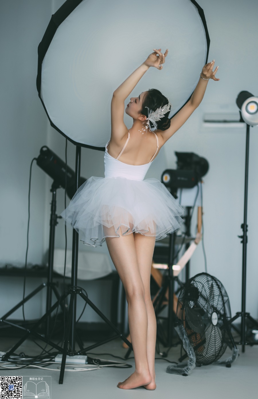 [GALLI嘉丽]舞蹈生日记 047 – 金星 [55P/381MB]