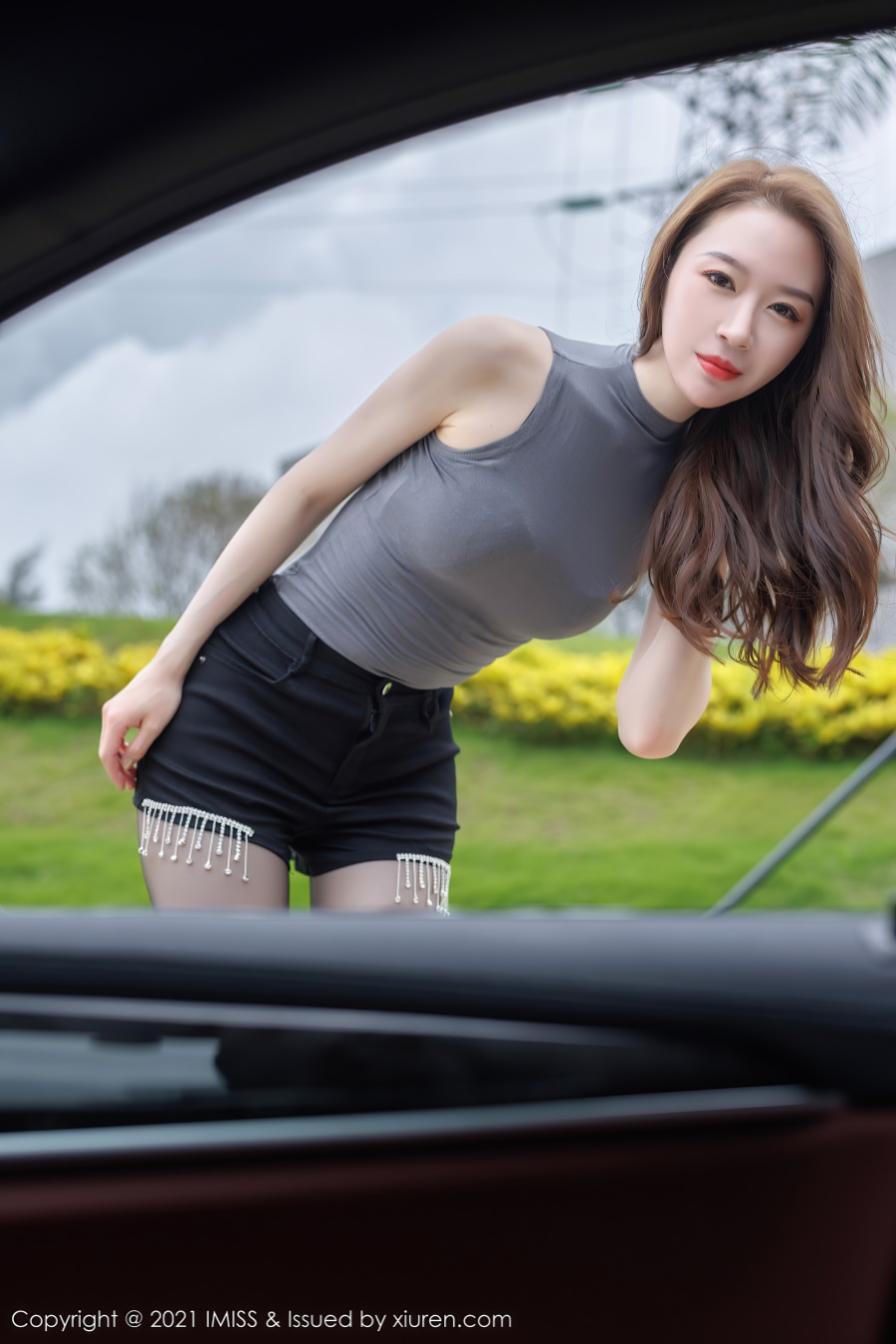 [IMiss爱蜜社]2021.11.09 VOL.641 梦心月 [53+1P/523MB]