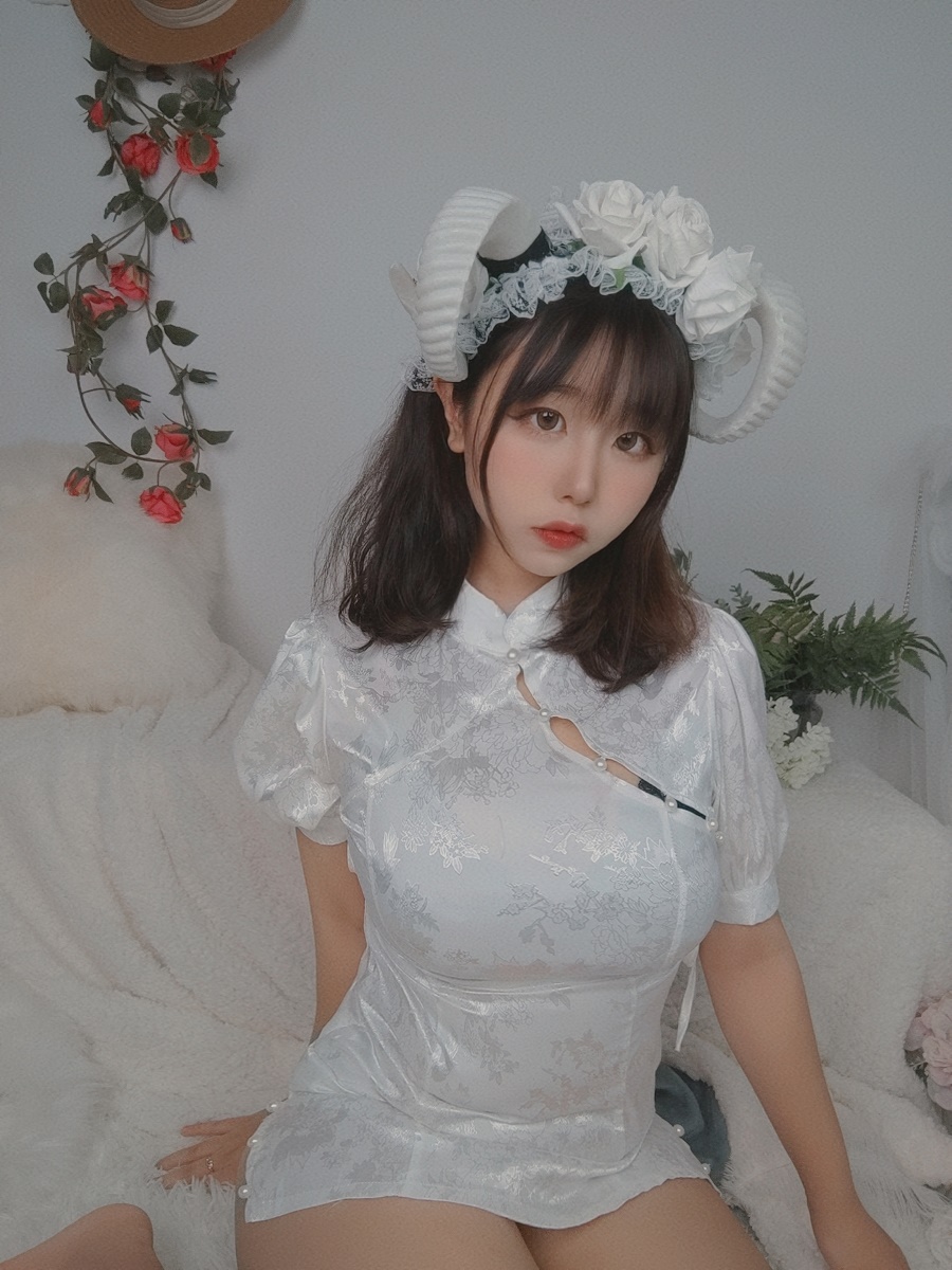 穆零Mu0 – 自拍2 [110P/15V/291MB]