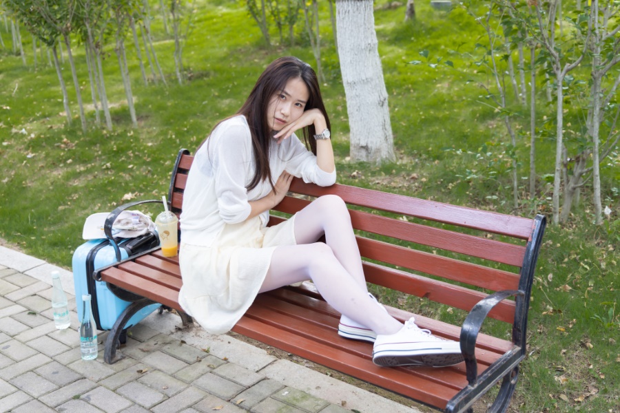 物恋传媒 NO.914 菜菜-夜之微醺[155P/1V/4.72GB]