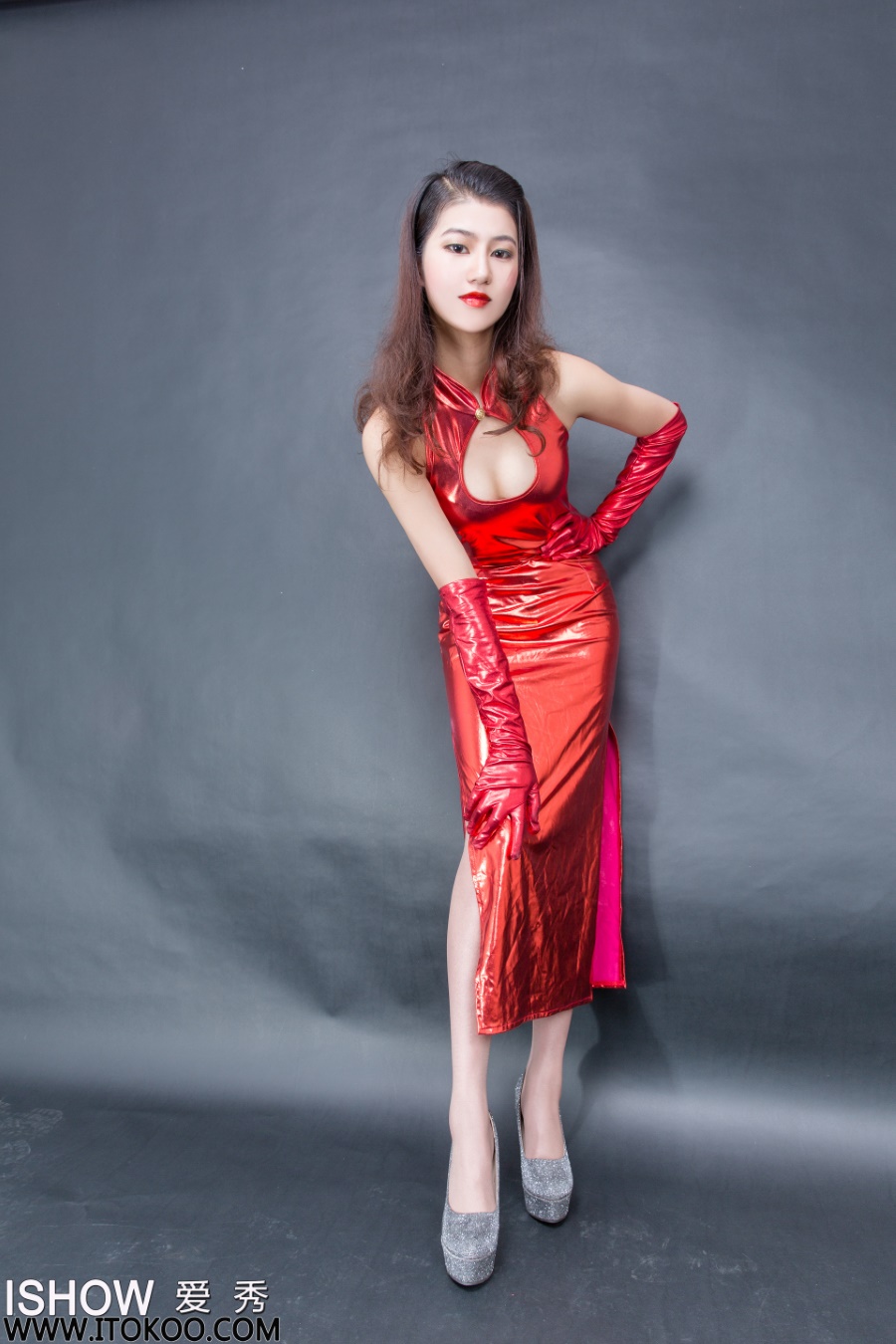 [ISHOW爱秀]2022.01.22 NO.299 可儿 [30+1P/152MB]