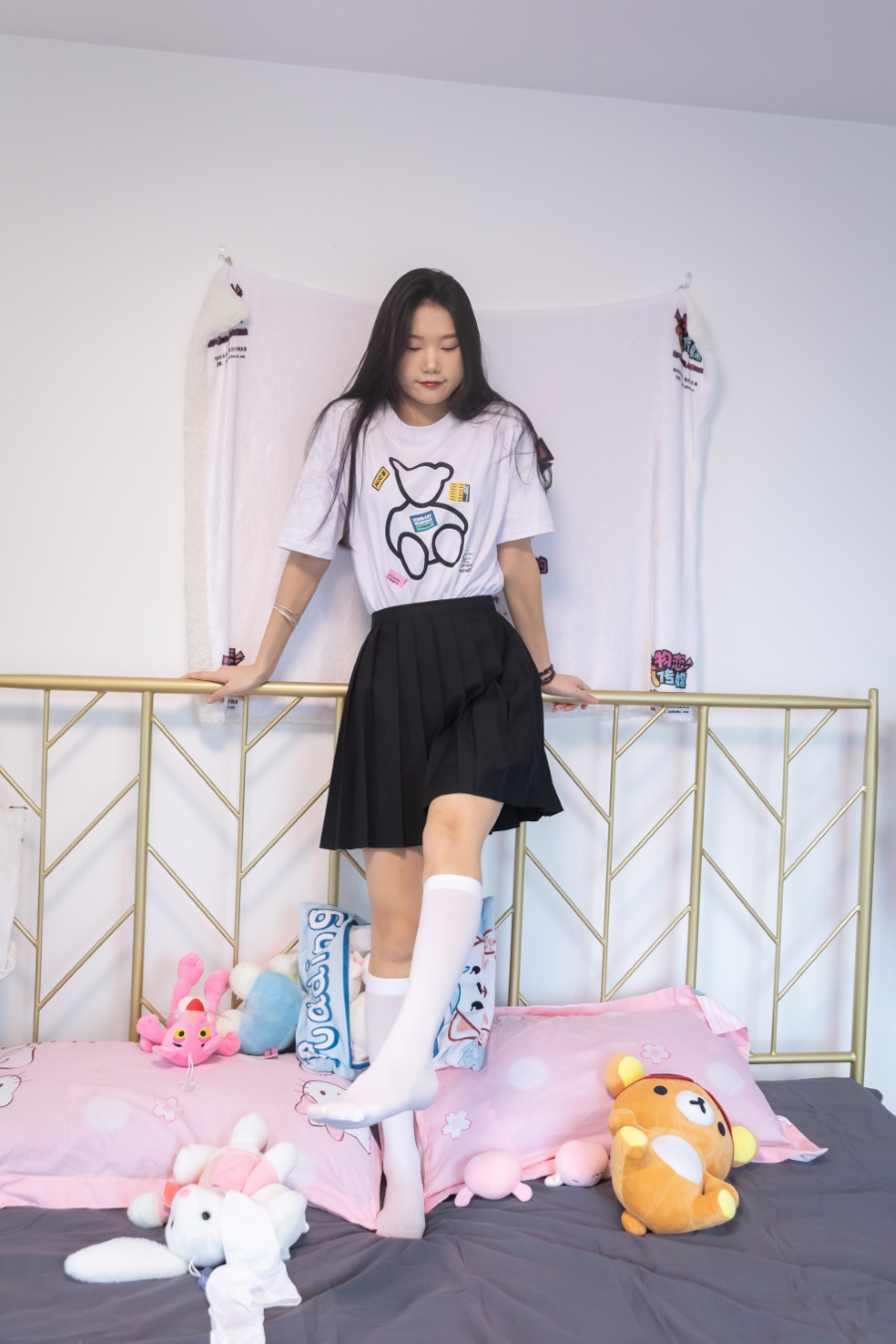 物恋传媒 NO.890 小竹-虚幻雨意[148P/1V/3.55GB]