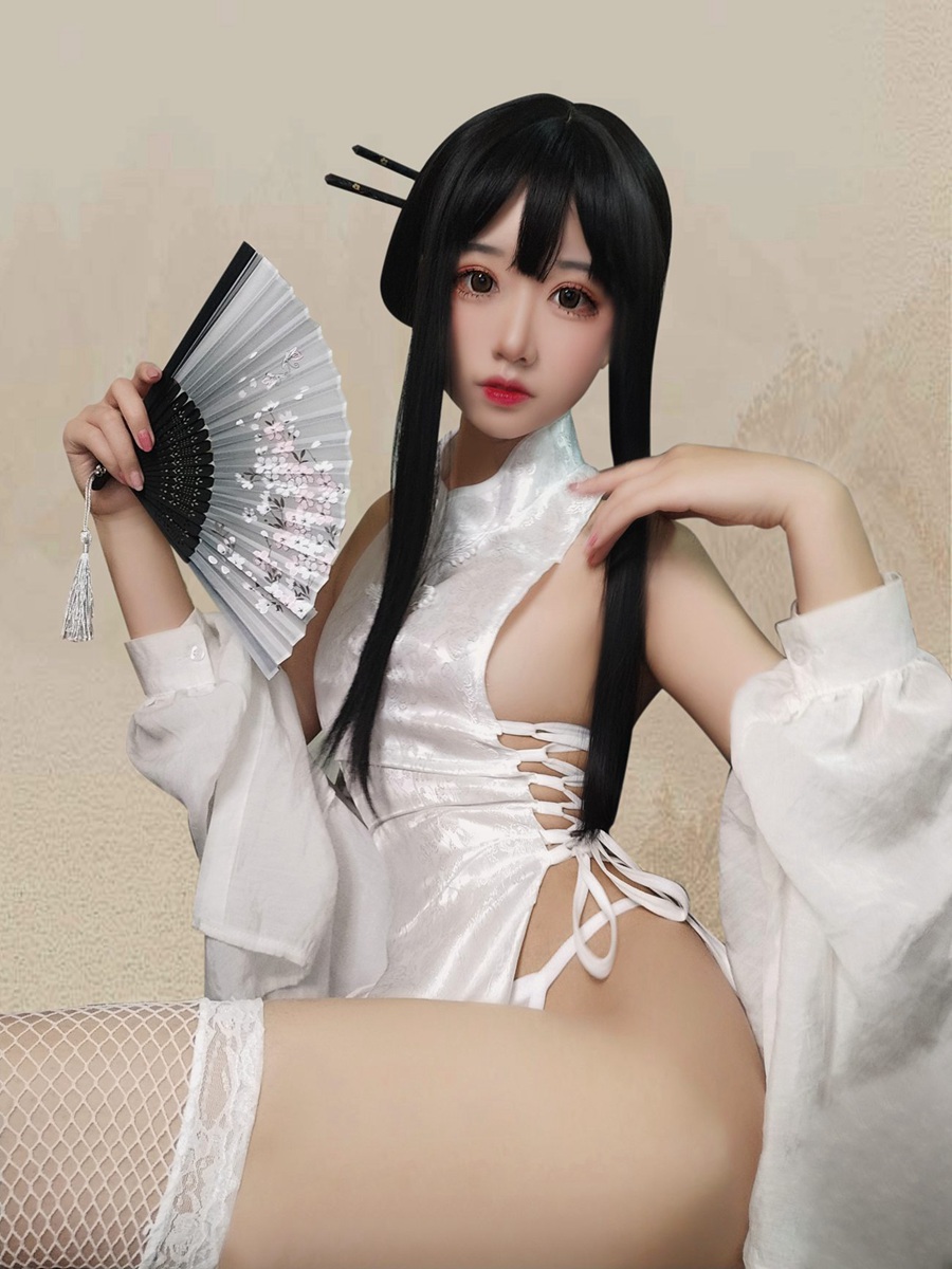 猫君君MaoJun – 绑带旗袍 [16P/75MB]