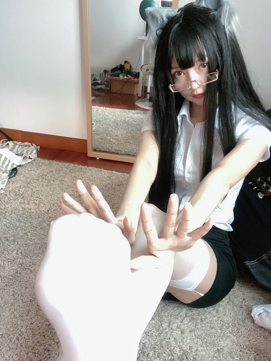 51酱 – OL衬衣 [20P/2V/108MB]