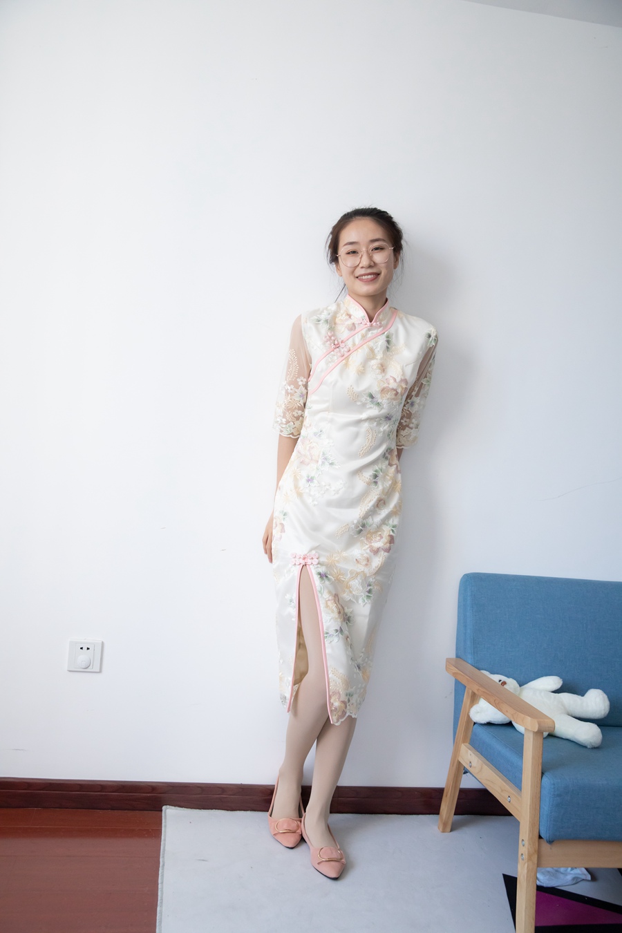 物恋传媒 NO.931 菜菜-微风与诗声[154P/1V/4.40GB]