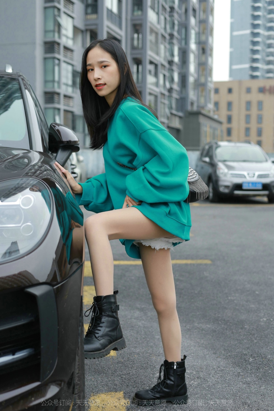 [IESS异思趣向] 2021.10.13 丝享家946：美子《停车场邂逅》 [81P/140MB]