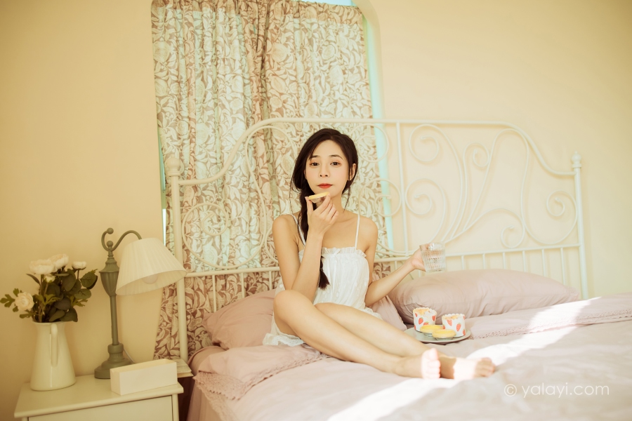 [YALAYI雅拉伊] 2022.01.21 NO.891 有一点生气 诗咏[48P/440MB]