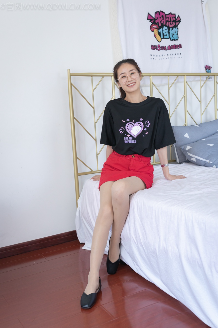 物恋传媒 NO.986 菜菜-随风[153P/1V/4.10GB]