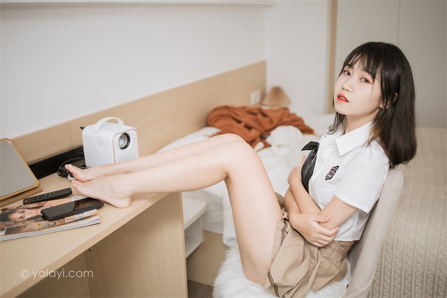 [YALAYI雅拉伊] 2022.02.28 NO.902 美丽多姿 弈思[47P/440MB]