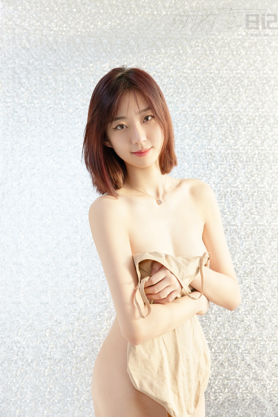 [GALLI嘉丽]舞蹈生日记 070 – 喃喃 [32P/241MB]