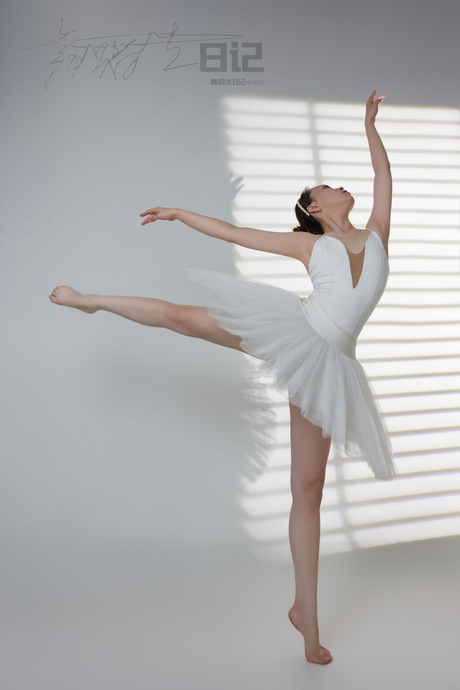 [GALLI嘉丽]舞蹈生日记 080 – 高雯雯 [41P/95MB]