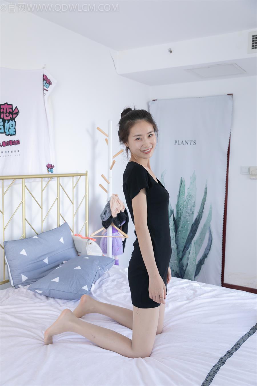 物恋传媒 NO.976 菜菜-心静如水[154P/1V/4.74GB]