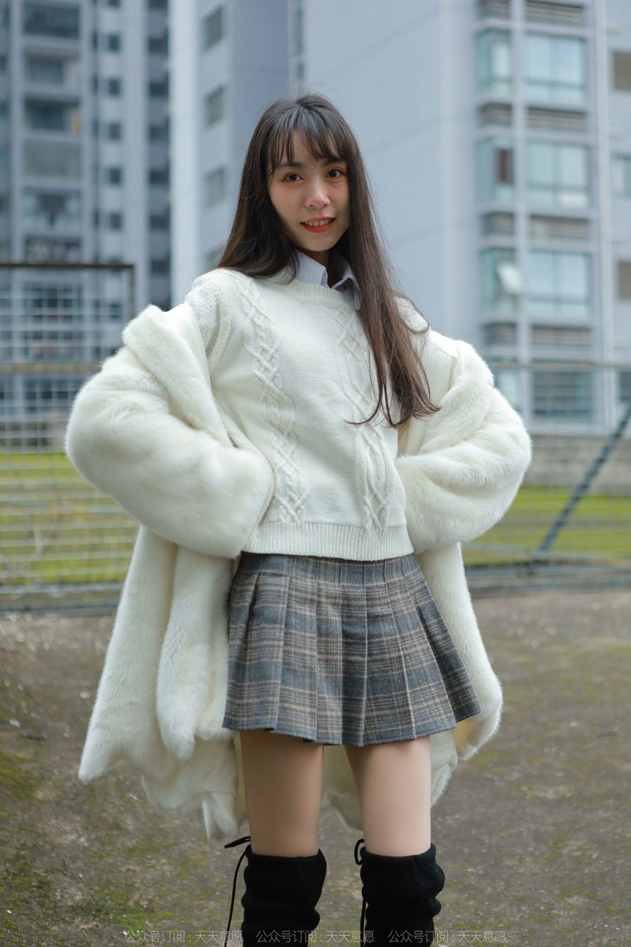 [IESS异思趣向] 耽丝 220116 团团的长靴肉丝 [88P/97MB]