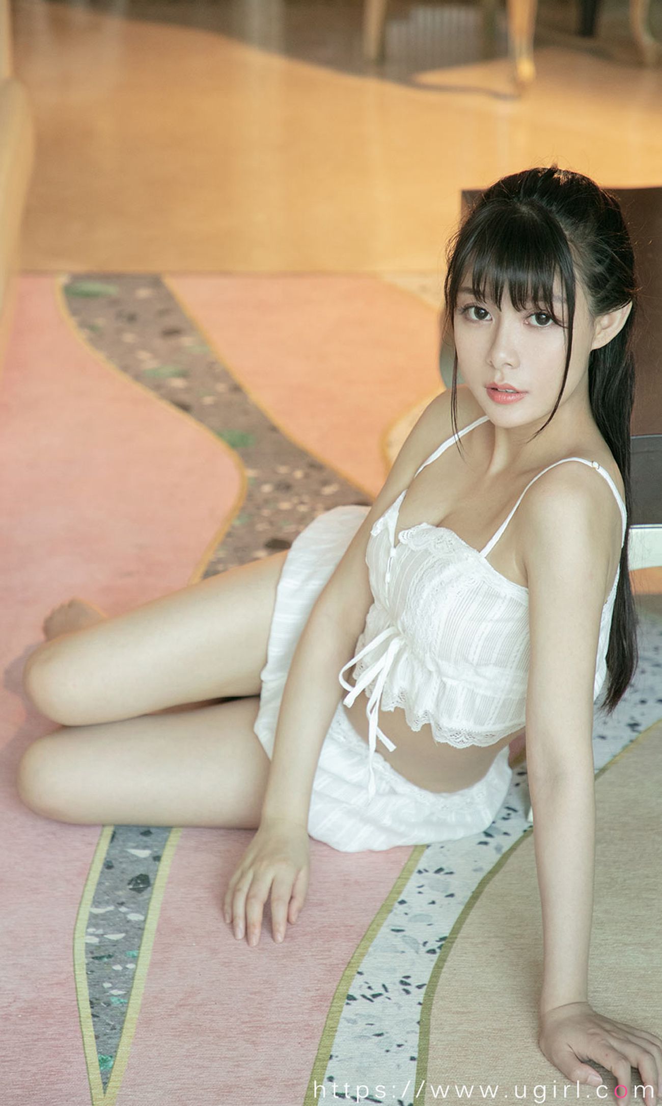 [爱尤物]2022 NO.2282 Sarah 少女的意思 [35P/35MB]