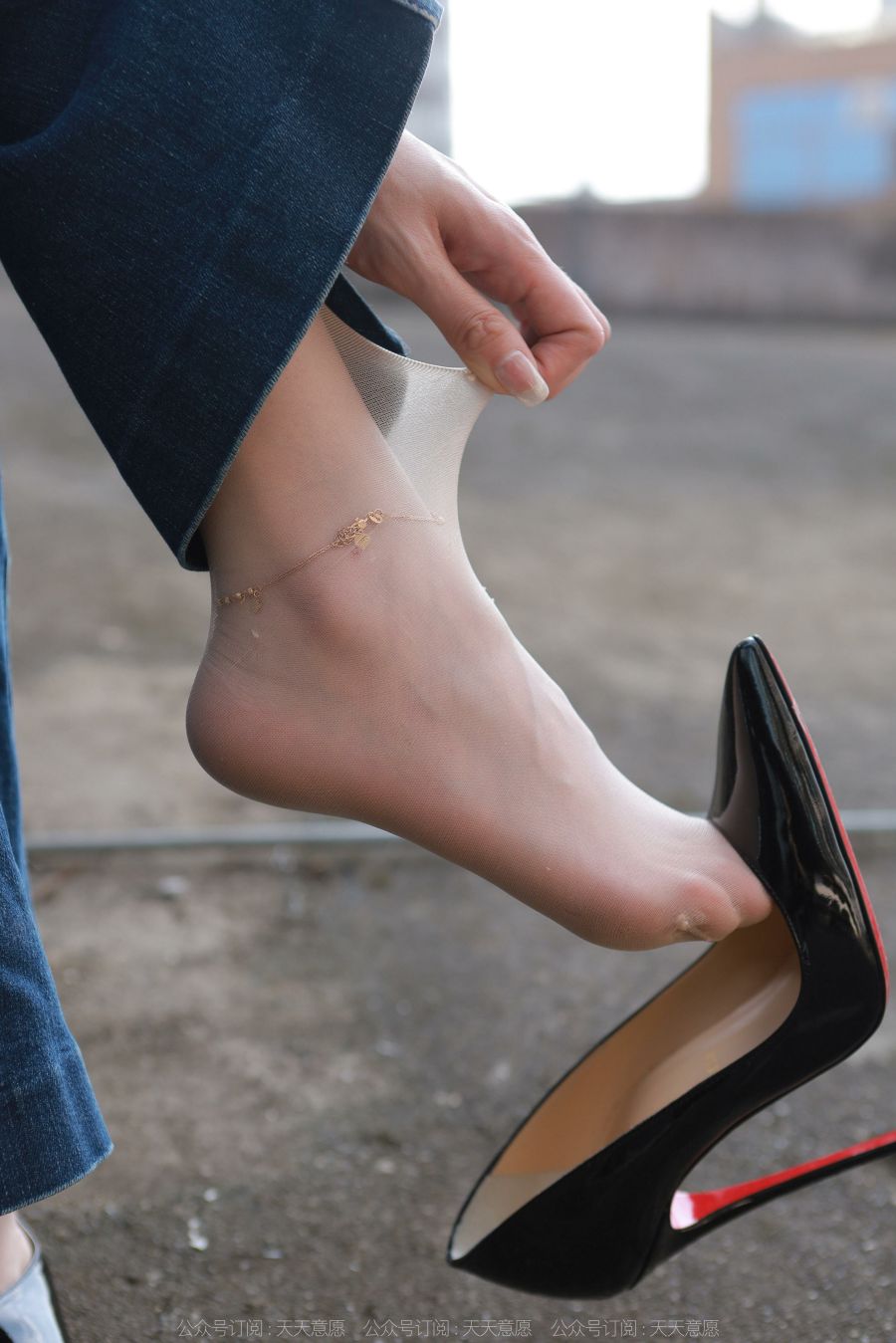 [IESS异思趣向] 耽丝 220112 佳爷新年特辑 [92P/109MB]