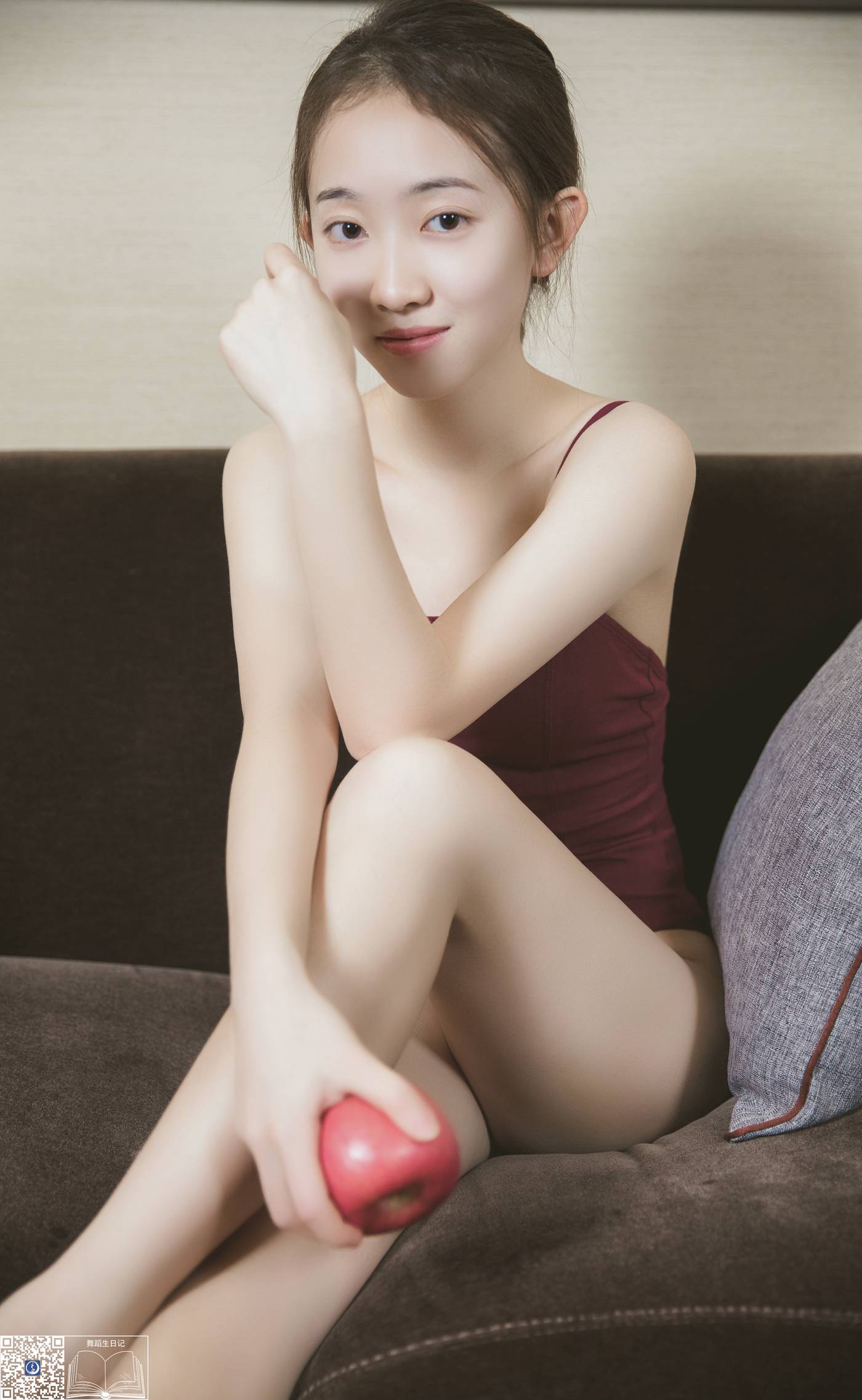 [GALLI嘉丽]舞蹈生日记 095 – 丁丁 [31P/192MB]