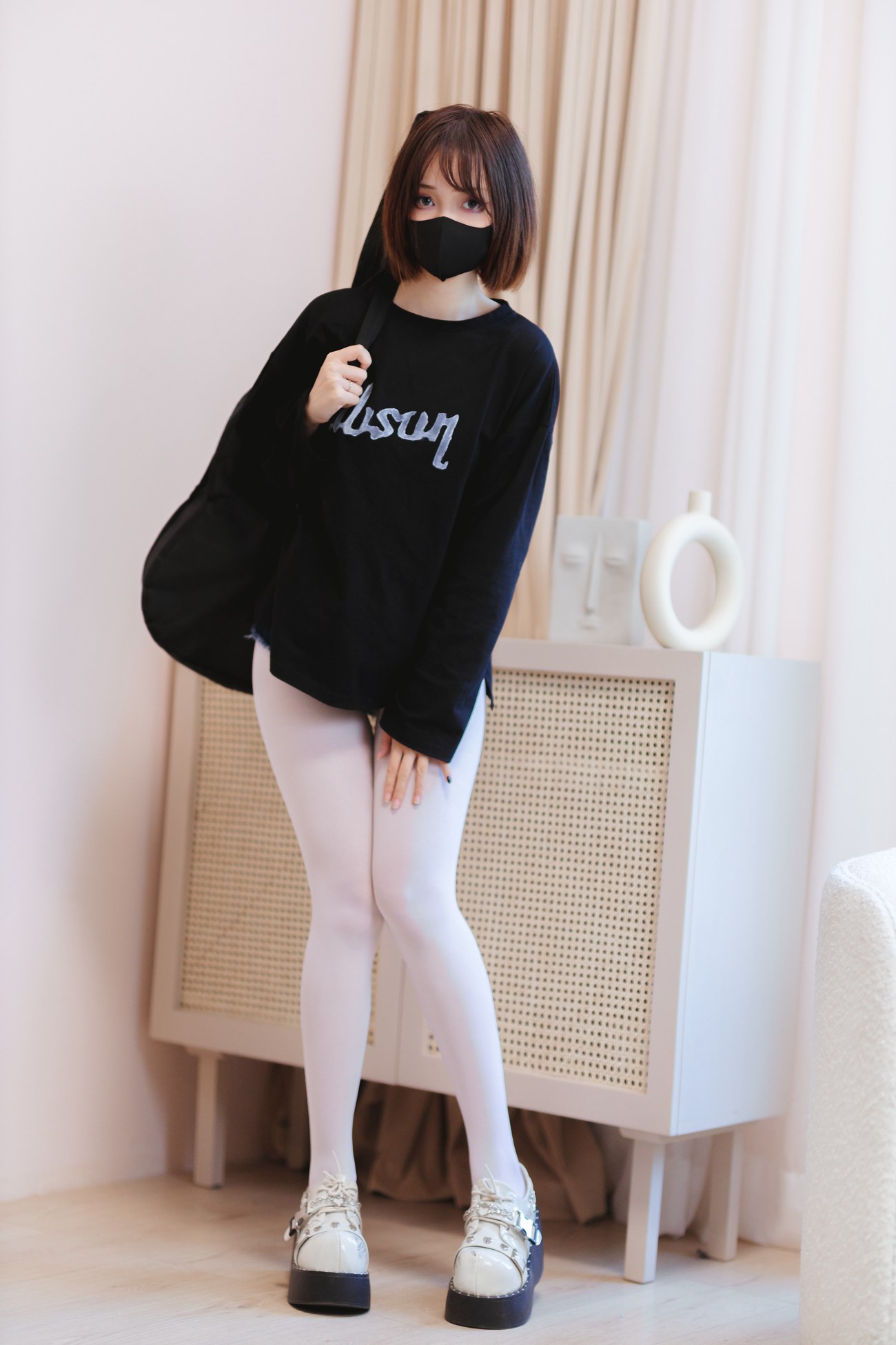 洛桑w伊梓 - 升玖老师 [38P/406MB]