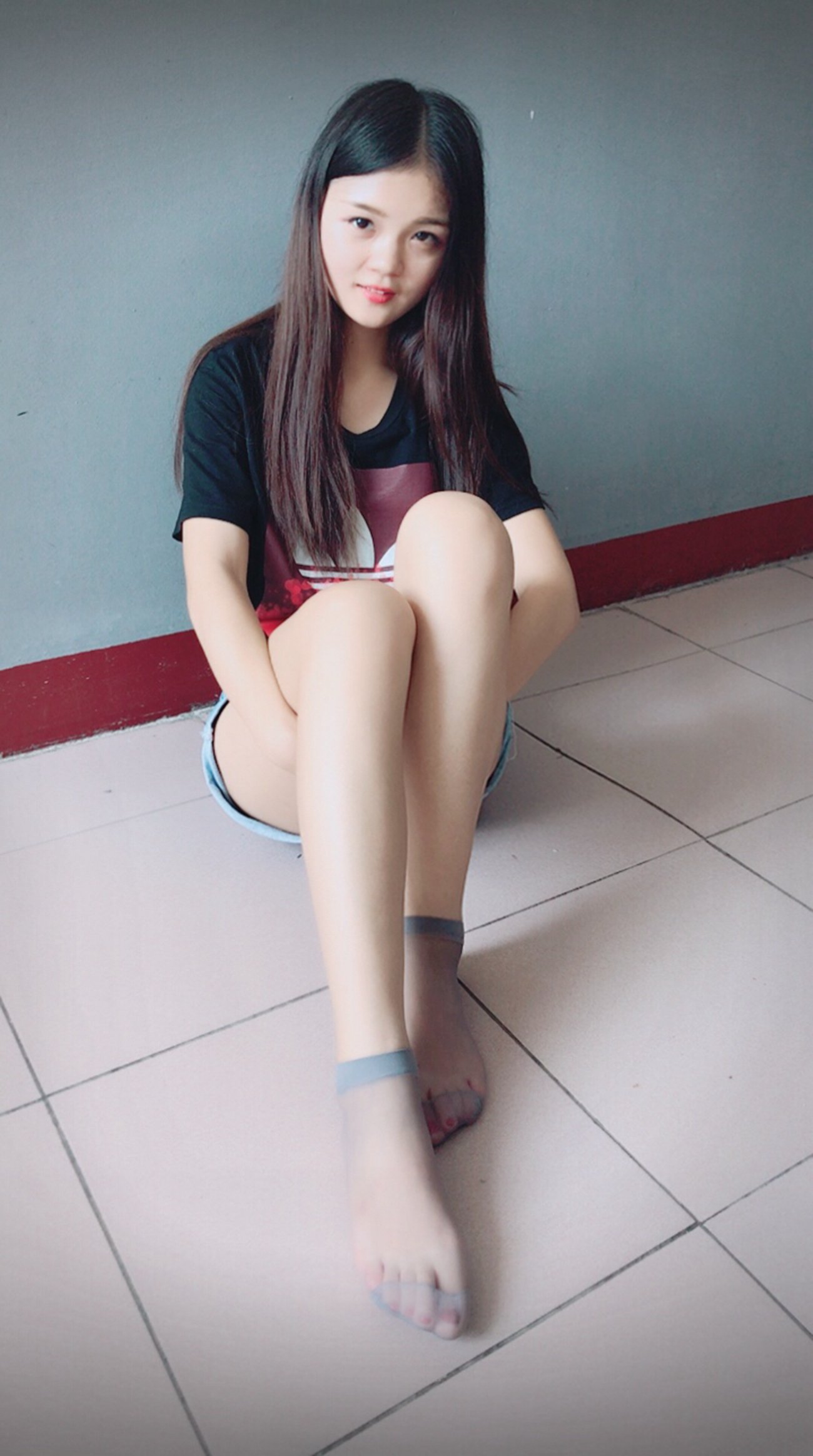 学妹校园寝室短丝系列018期 李欢 [112P/370MB]