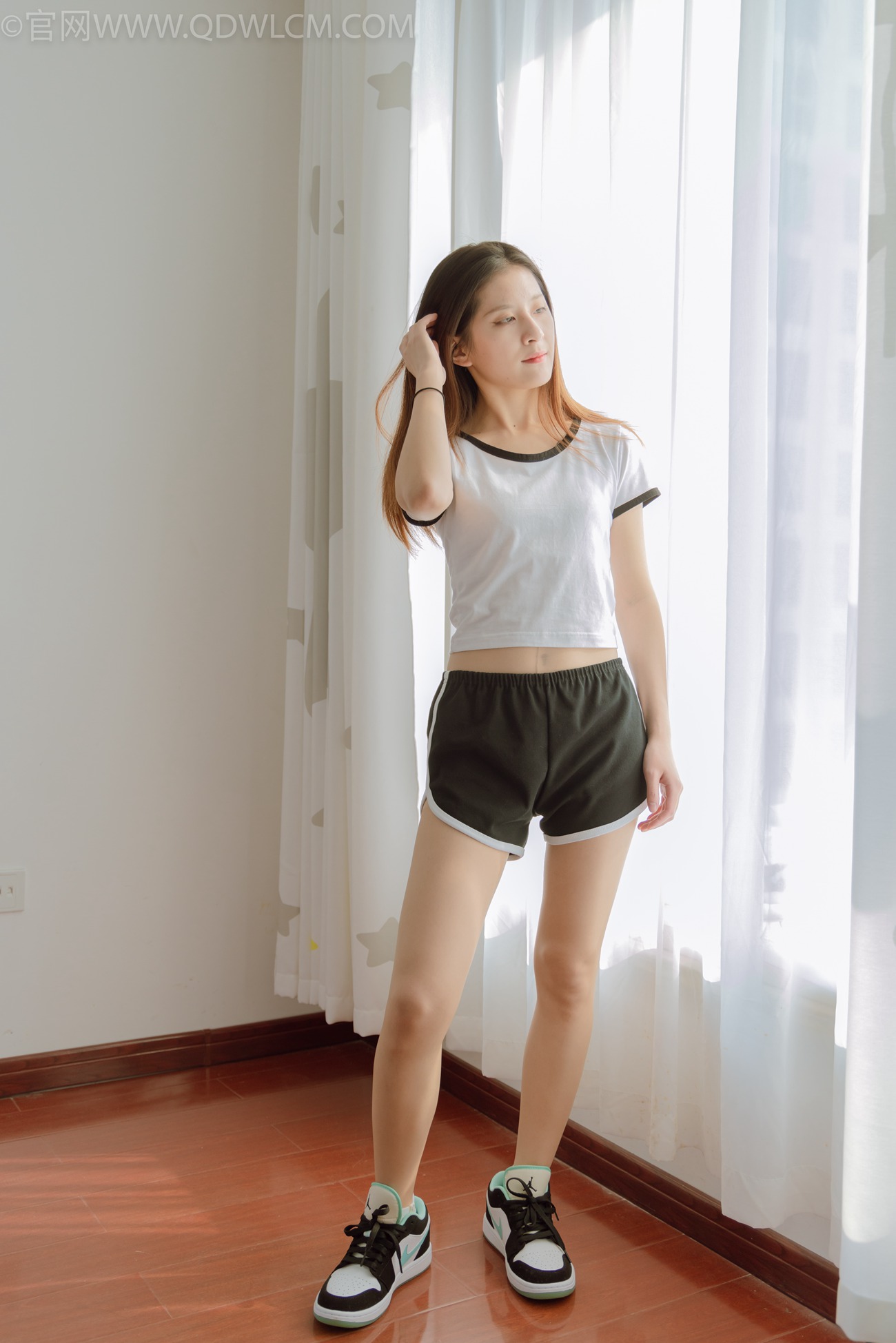 物恋传媒 NO.993 思思-阳光午后[139P/1V/3.87GB]