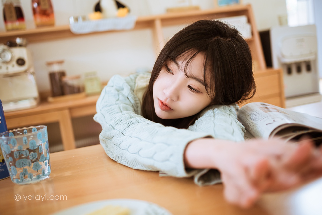 [YALAYI雅拉伊] 2022.04.08 NO.917 优雅永不过时 小乔[47P/397MB]