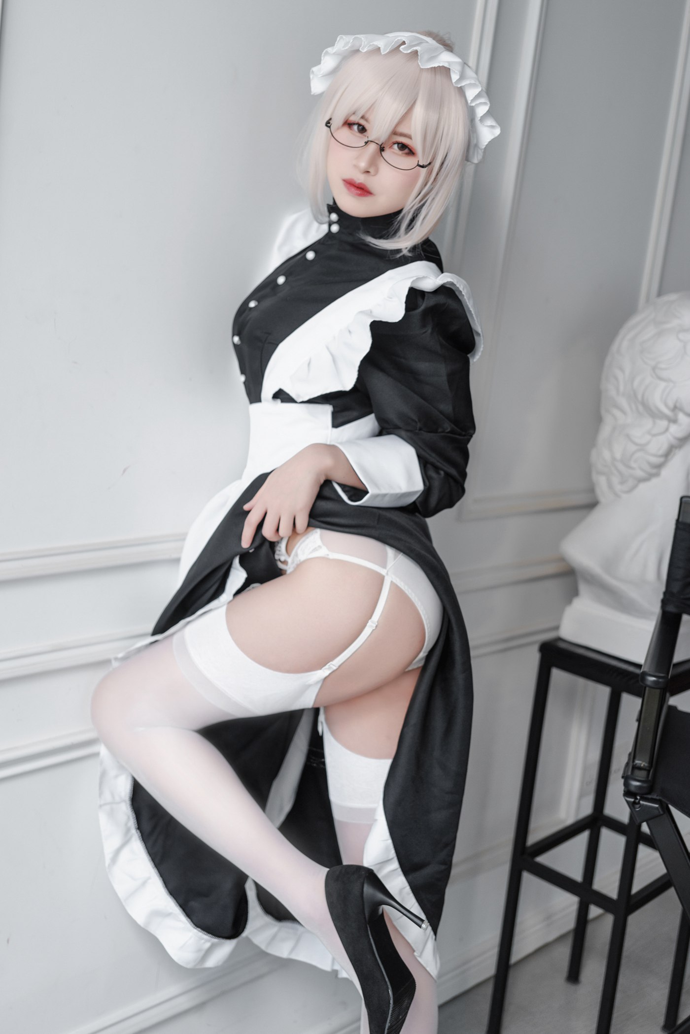 田璐璐 - 女仆长裙[29P/116MB]