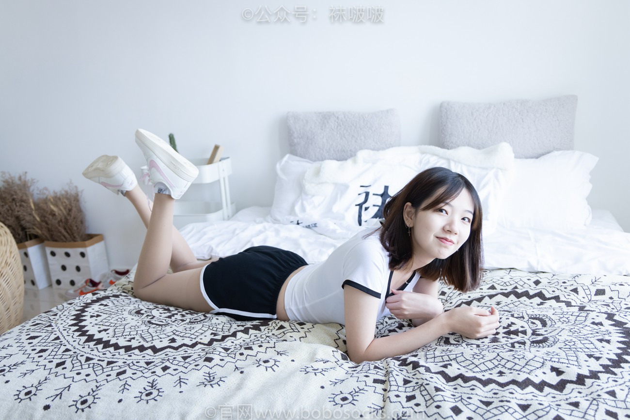 [BoBoSocks袜啵啵]NO.026 小甜豆-体操服、空军一号、白棉袜、肉丝 [149P/1V/7.92GB]