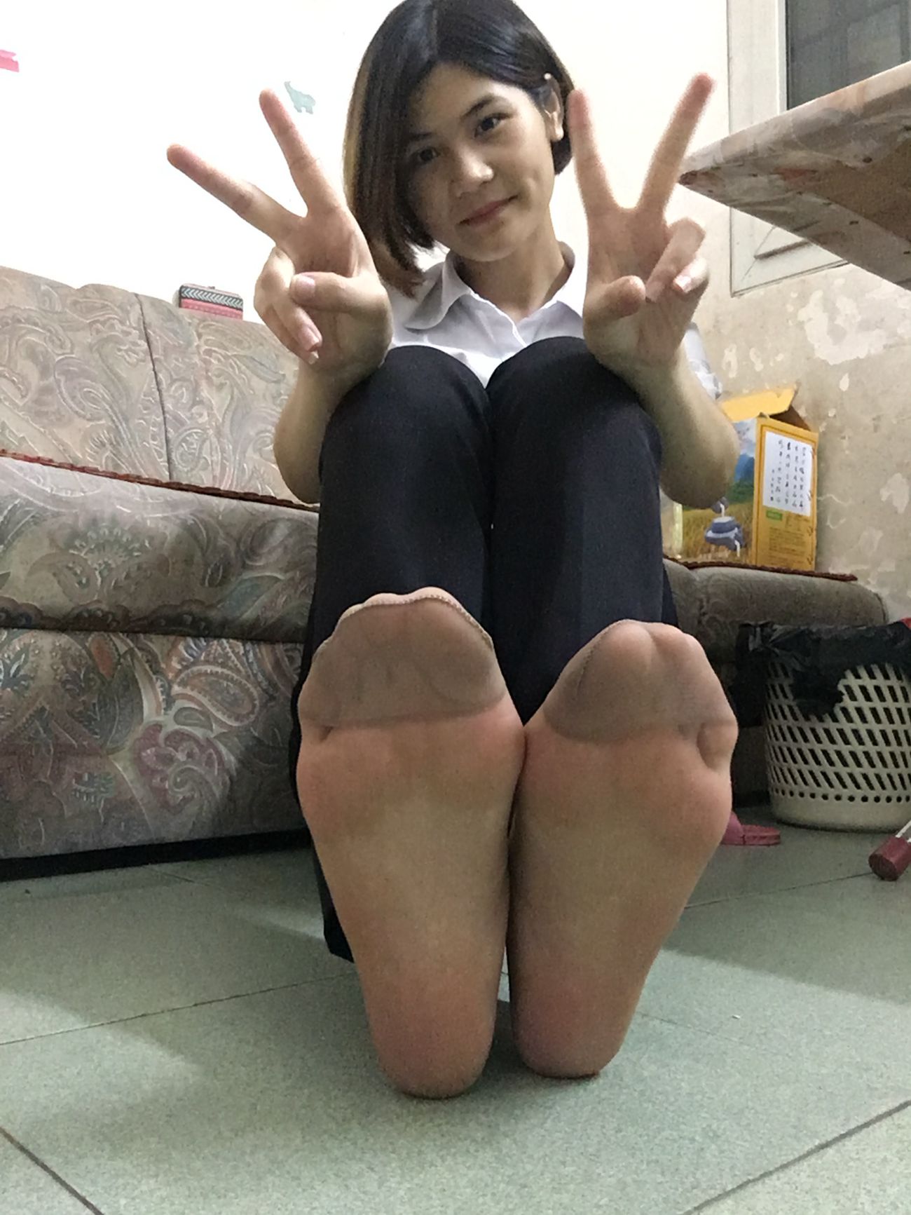 学妹校园寝室短丝系列032期 谭佐婷 [40P/22.8MB]