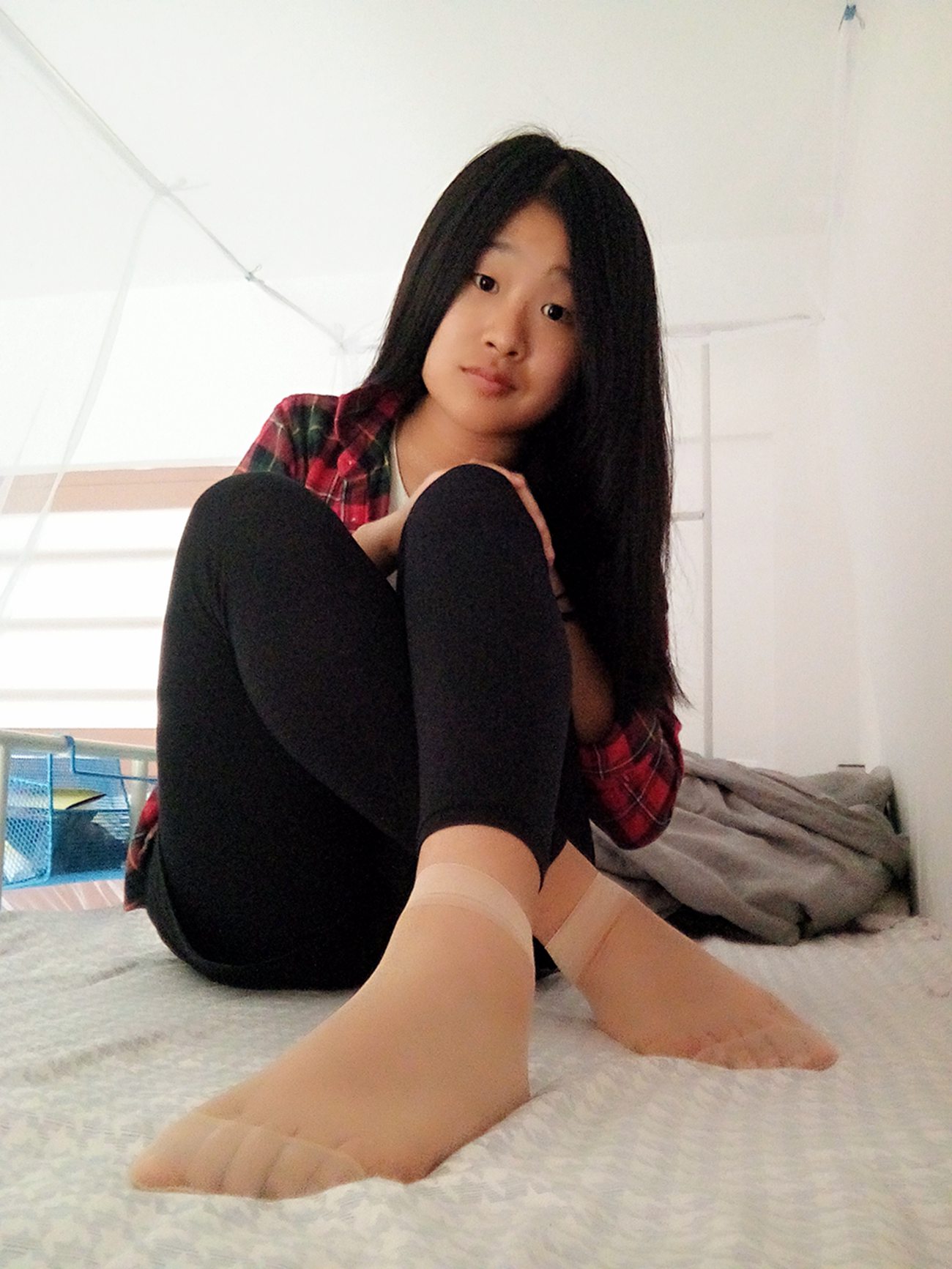 学妹校园寝室短丝系列030期 若琳 [41P/27.1MB]