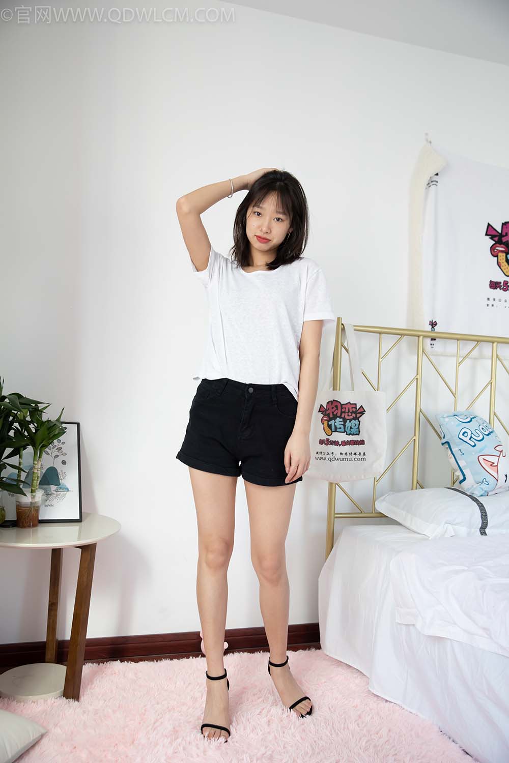 物恋传媒 NO.1005 小甜 [150P/1V/6.03GB]