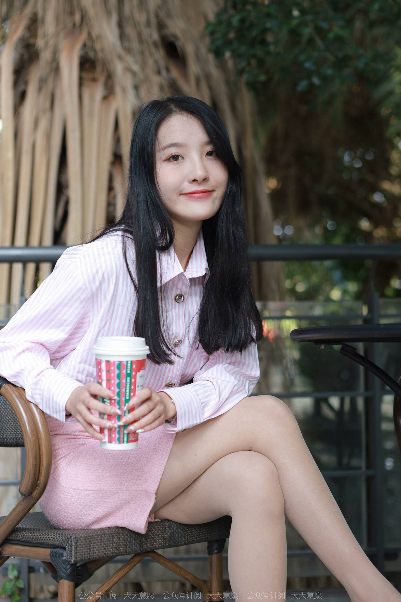 [IESS异思趣向] 耽丝 220125 粉红色的婉萍 [88P/115MB]