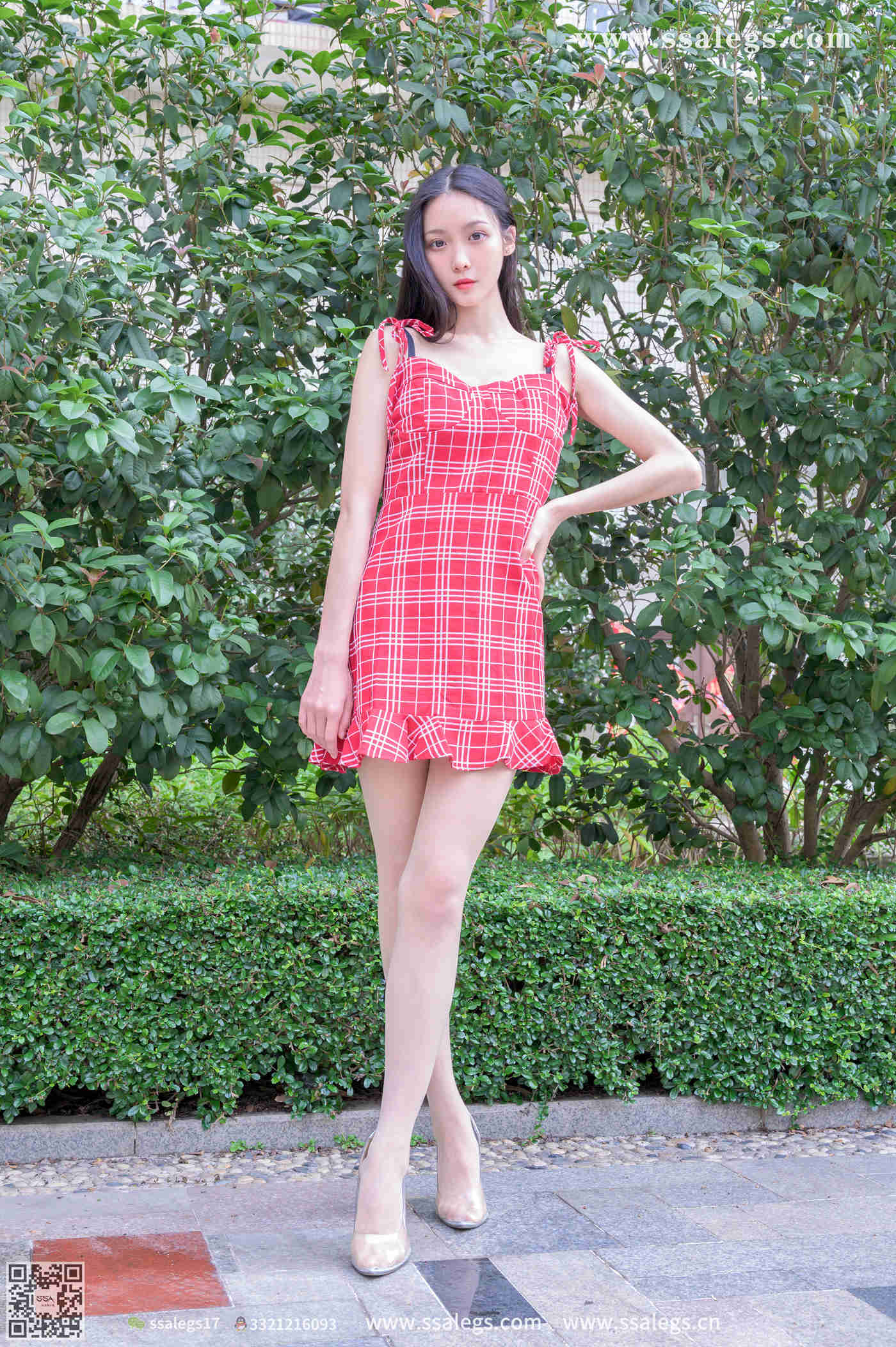 [SSA丝社]超清写真 NO.379 君君小区花园的靓丽风景线 [130P/1.56GB]