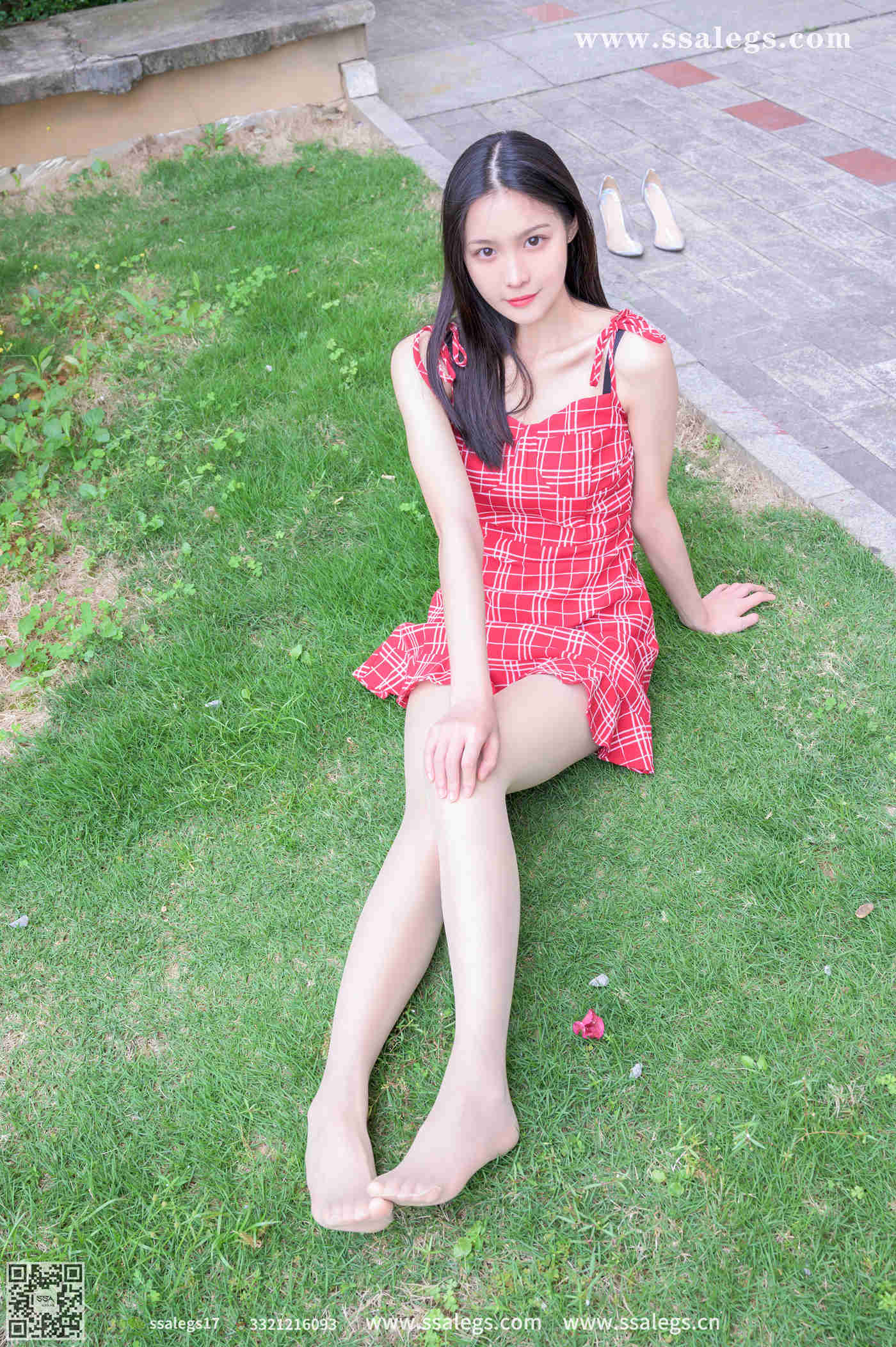 [SSA丝社]超清写真 NO.379 君君小区花园的靓丽风景线 [130P/1.56GB]